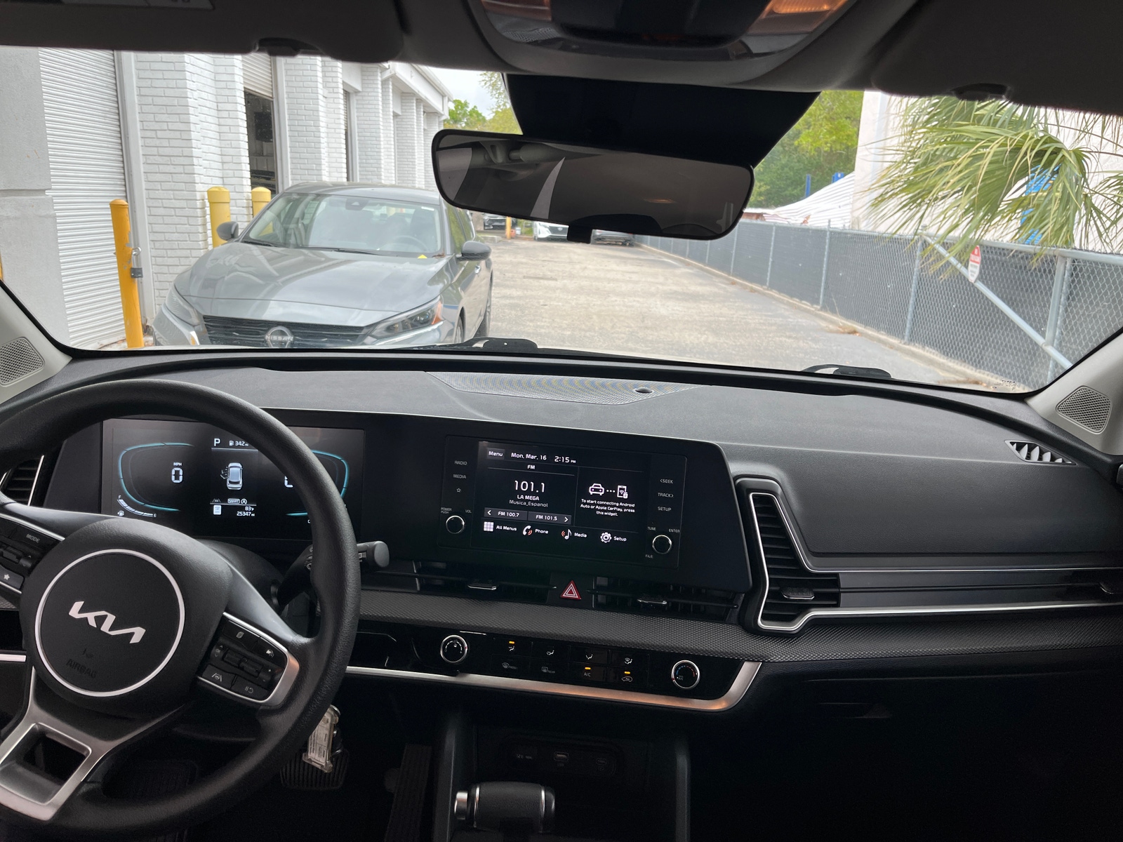 Thumbnail: 2025 Kia Sportage - 3