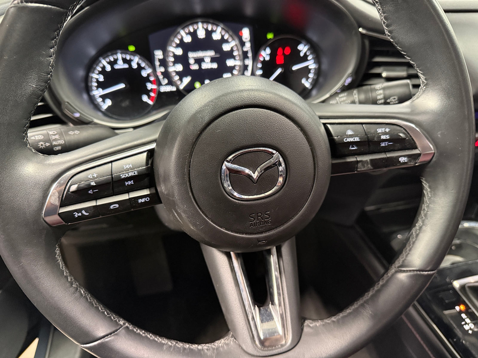 Thumbnail: 2025 Mazda CX-30 - 4