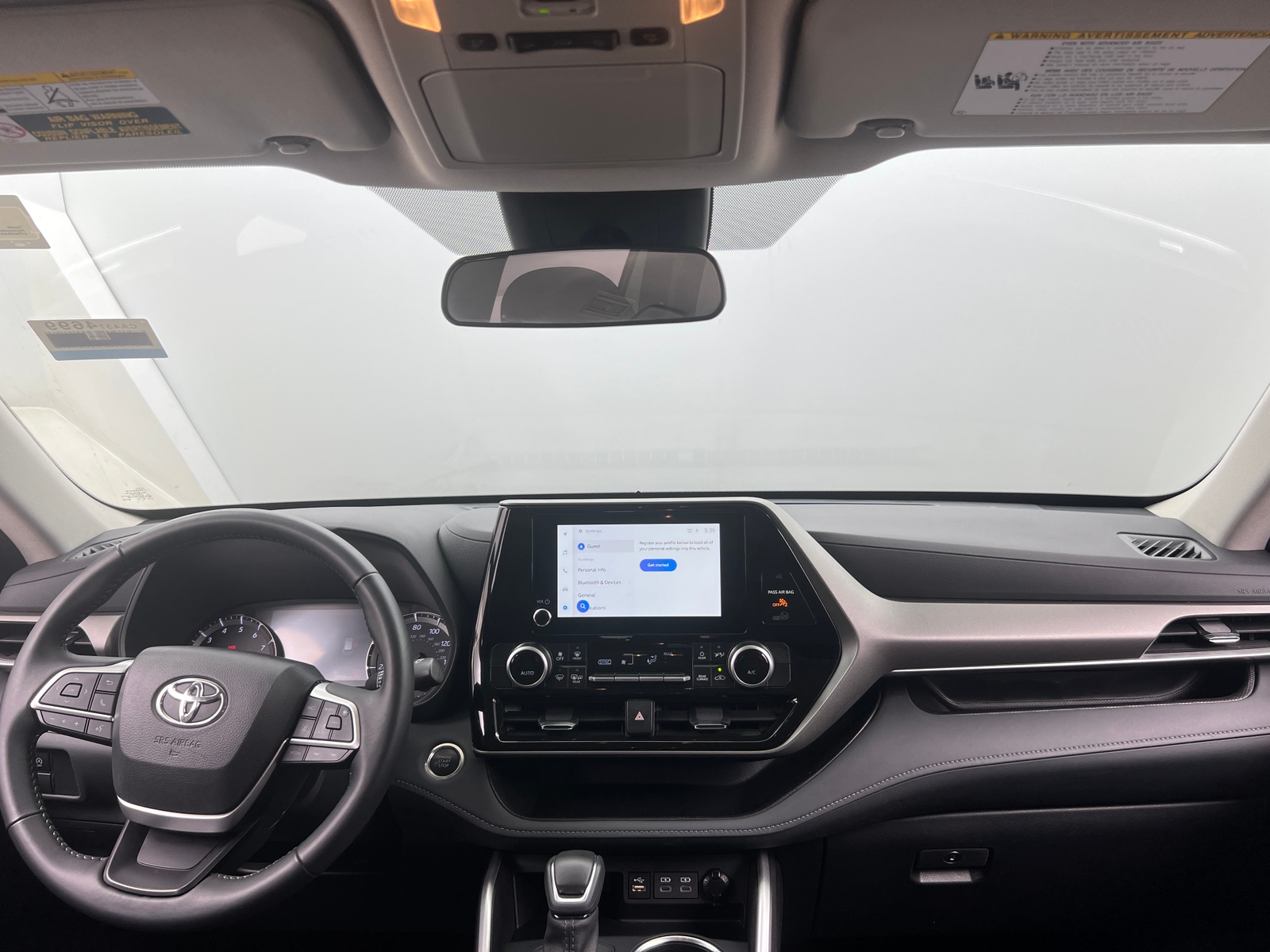 Thumbnail: 2025 Toyota Highlander - 3