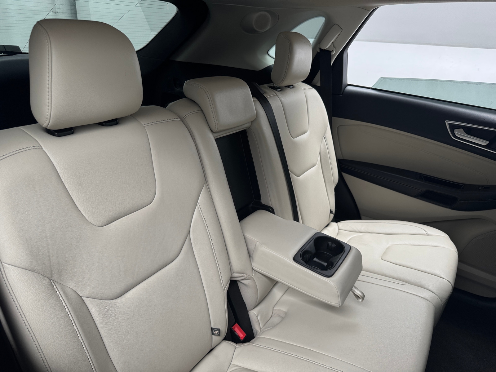 Thumbnail: 2019 Ford Edge - 5