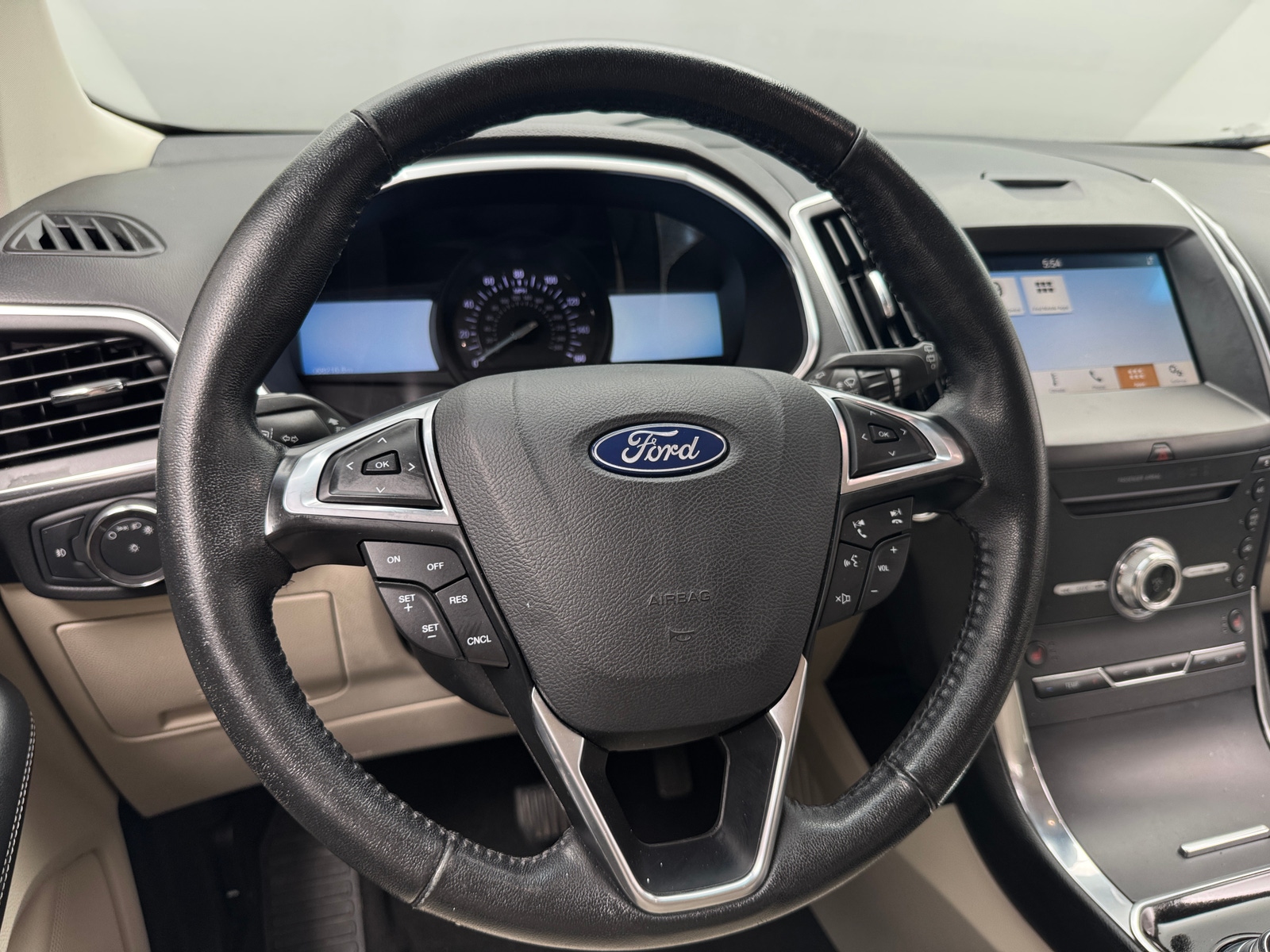Thumbnail: 2019 Ford Edge - 4