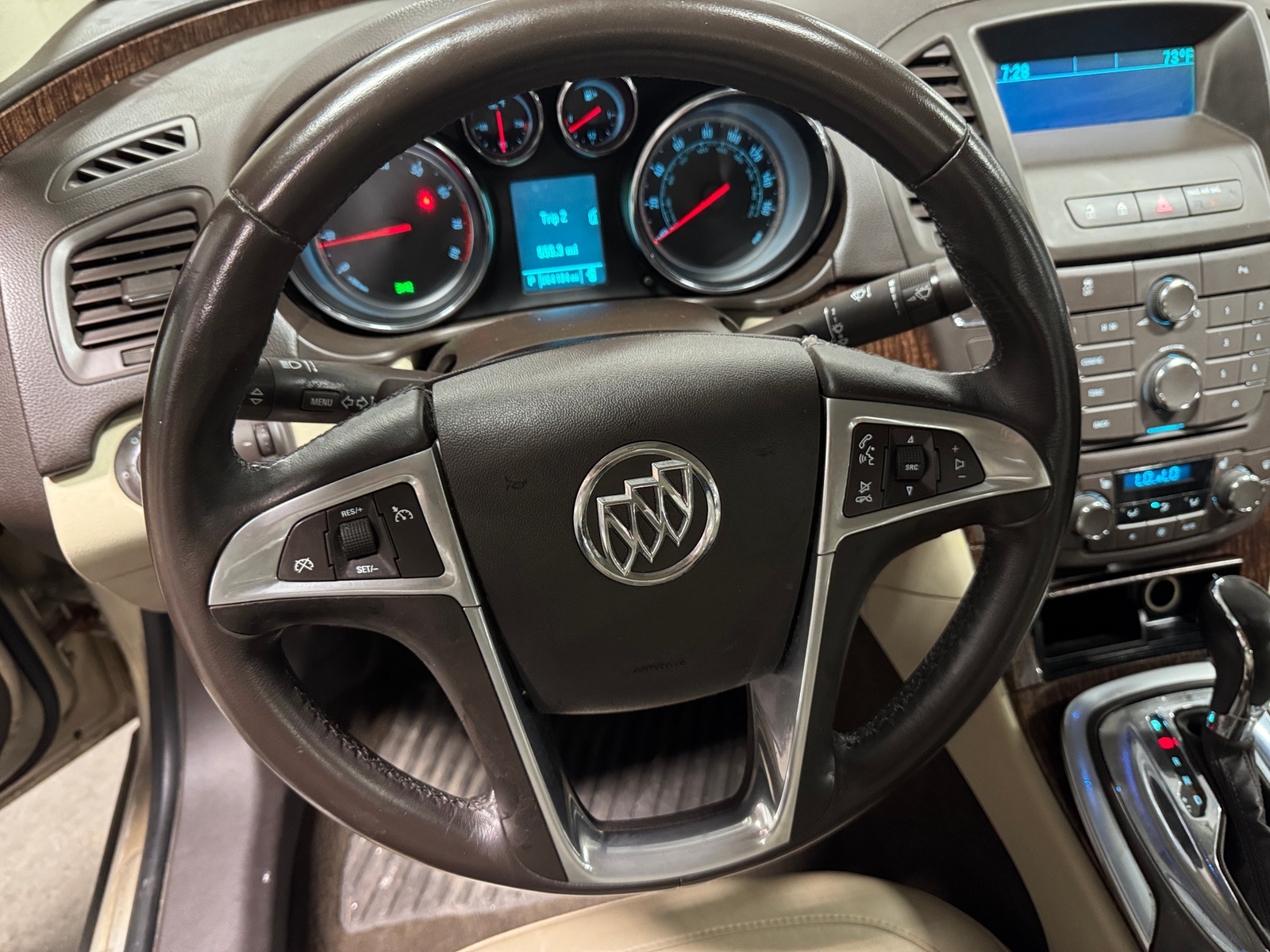 Thumbnail: 2012 Buick Regal - 4