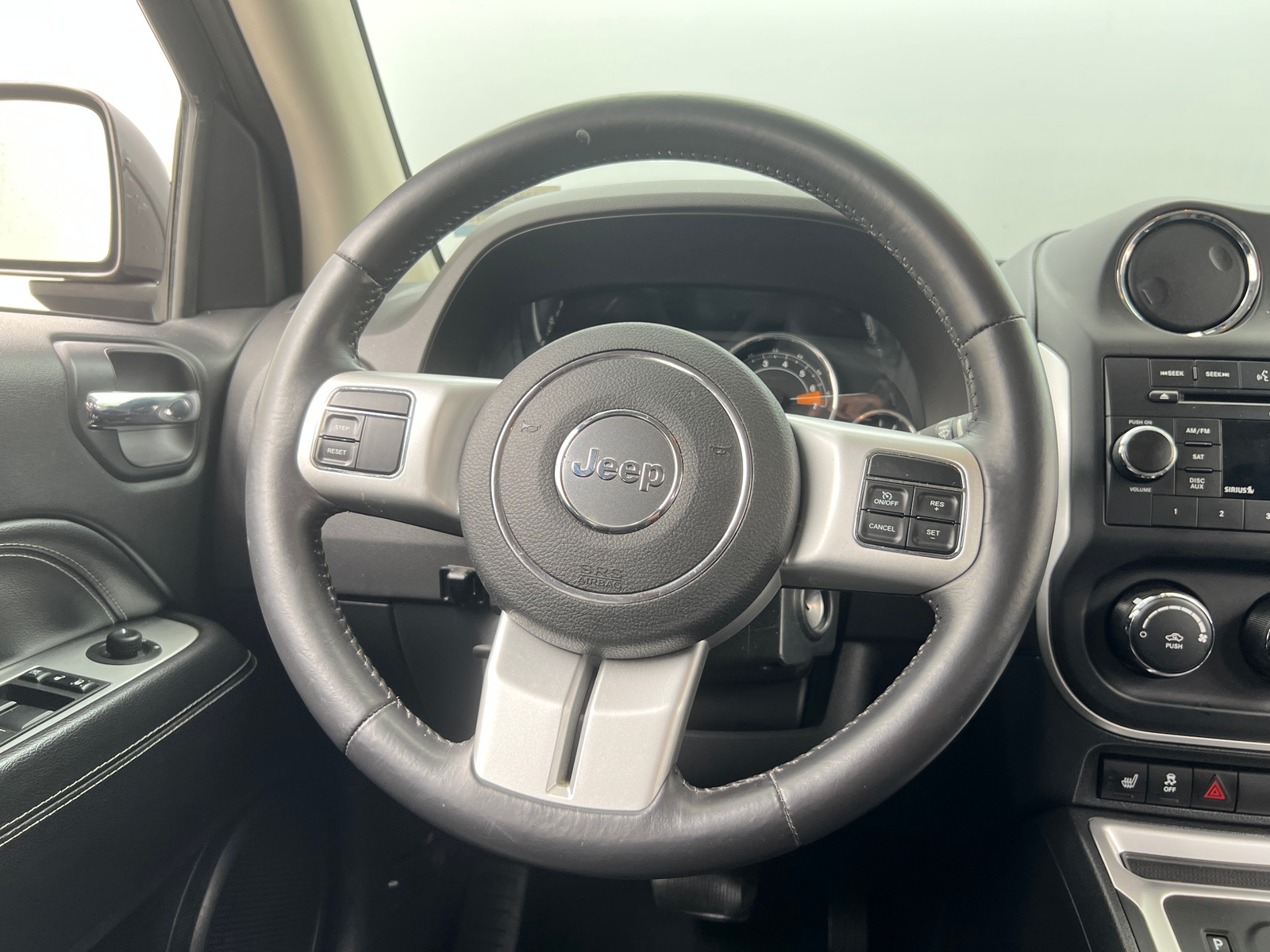 Thumbnail: 2015 Jeep Compass - 4