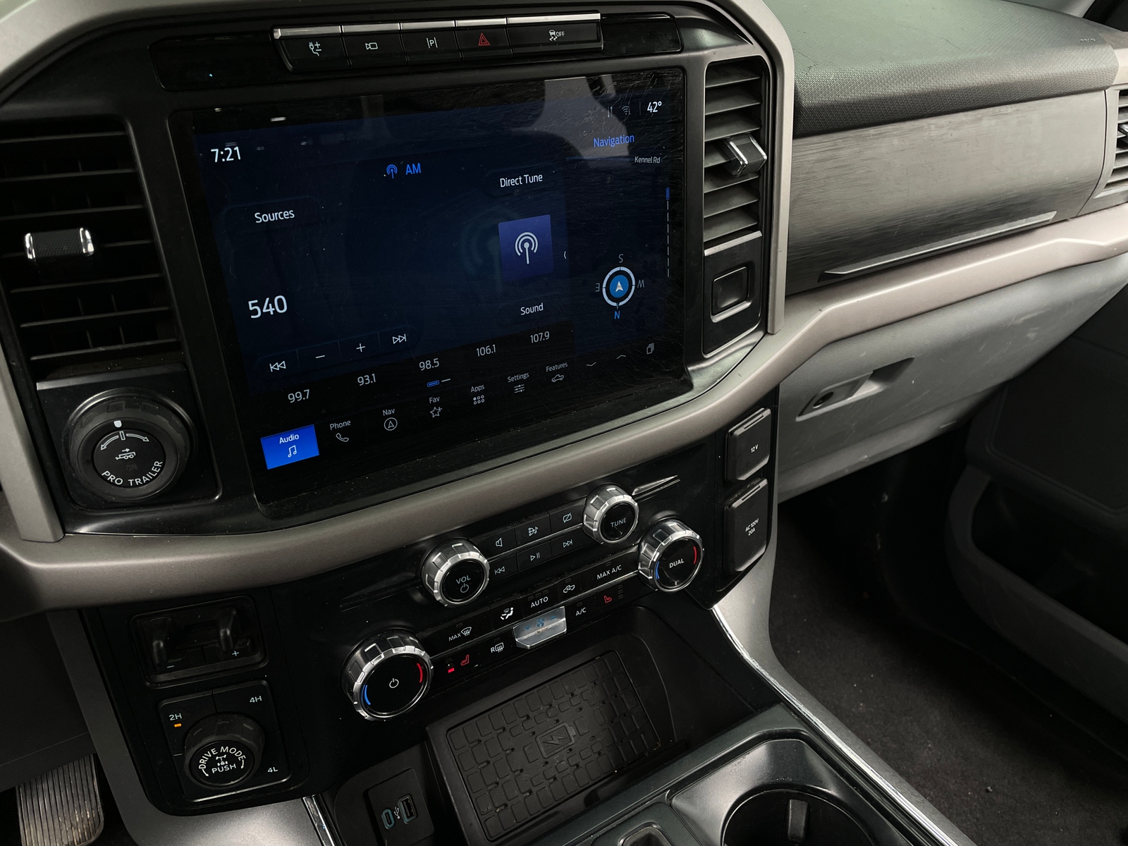 Thumbnail: 2024 Ford Econoline - 4