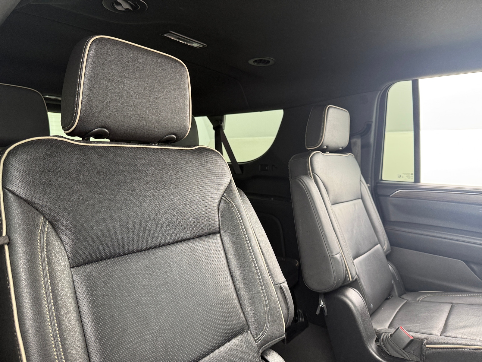 Thumbnail: 2023 Chevrolet Suburban - 5