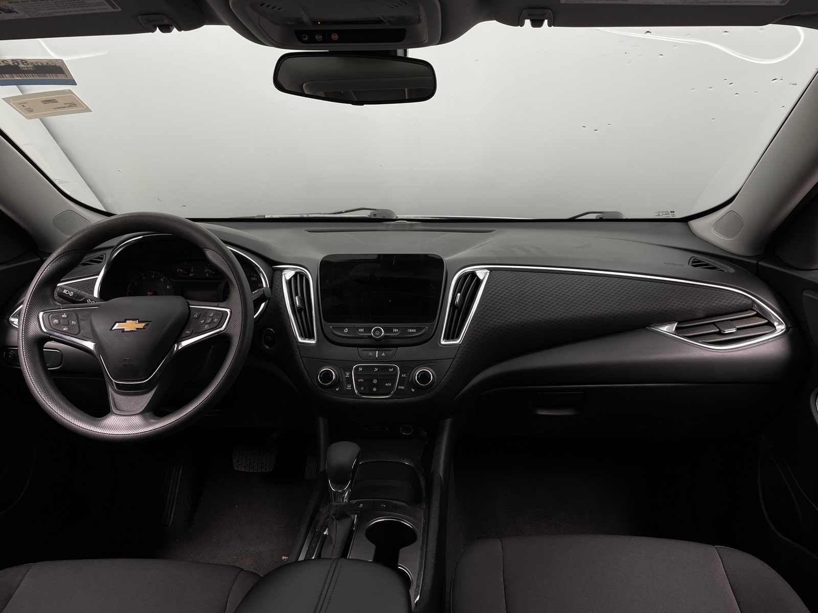 Thumbnail: 2021 Chevrolet Malibu - 3