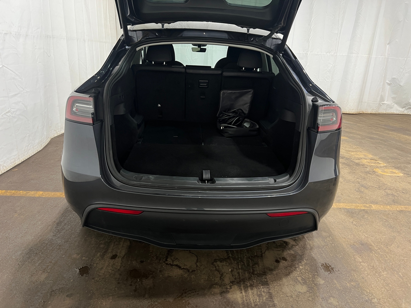 Thumbnail: 2023 Tesla Model Y - 6