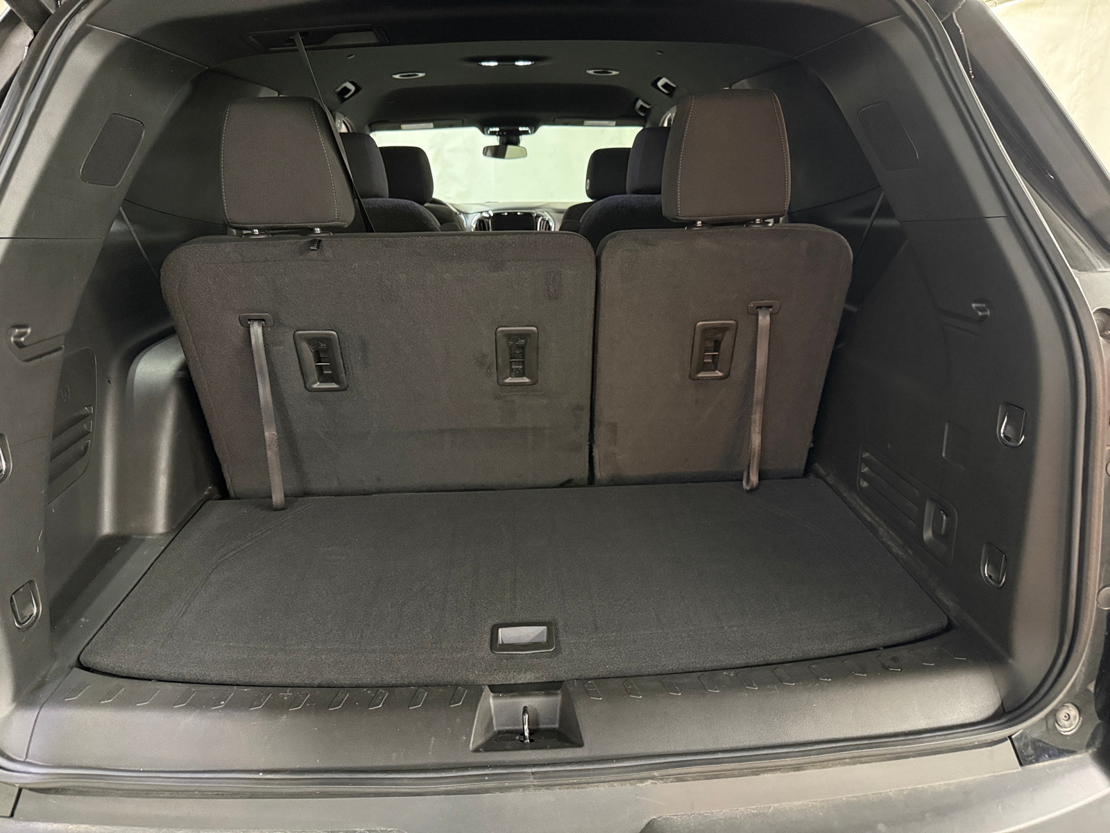 Thumbnail: 2023 Chevrolet Traverse - 7