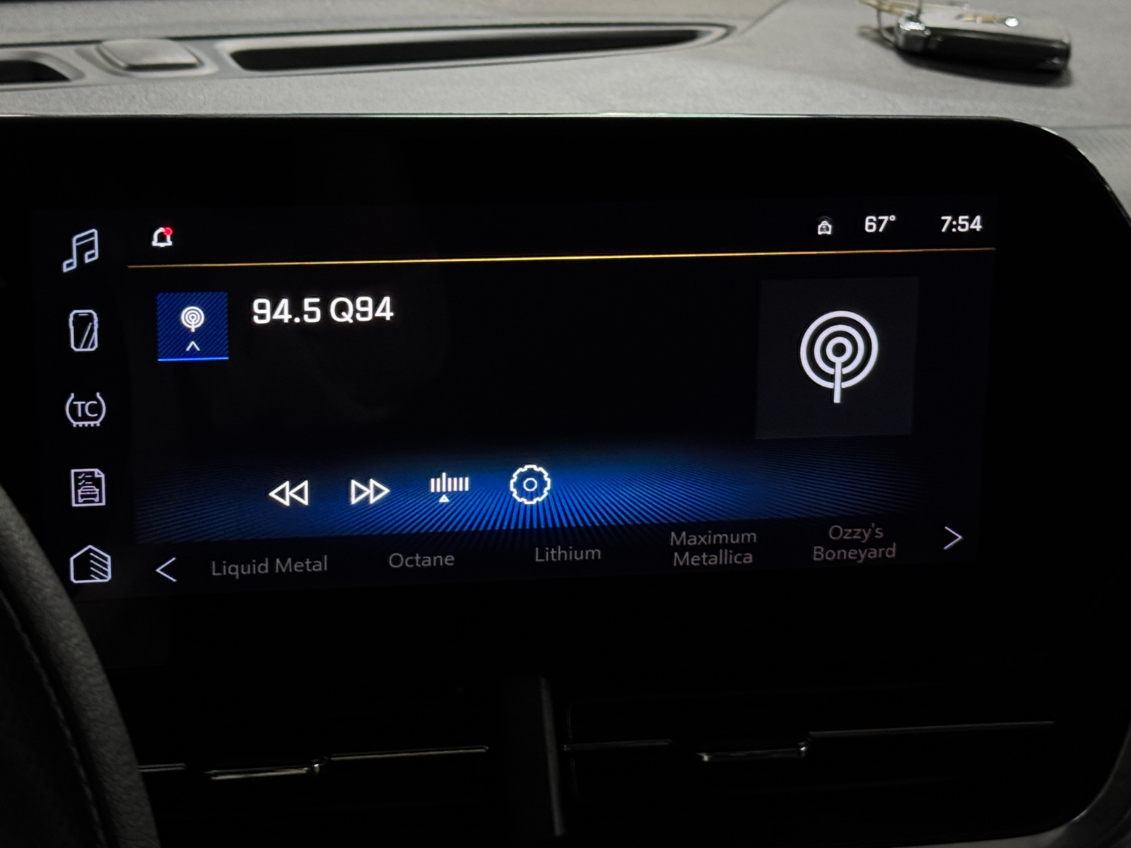 Thumbnail: 2025 Chevrolet Trax - 4