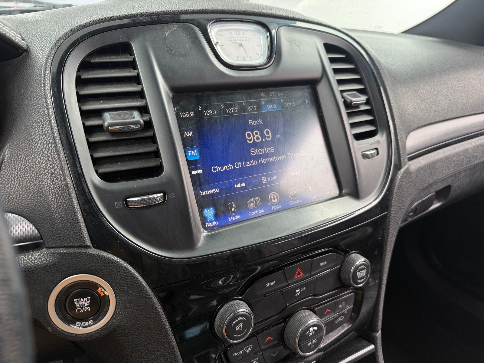 Thumbnail: 2016 Chrysler 300 - 3