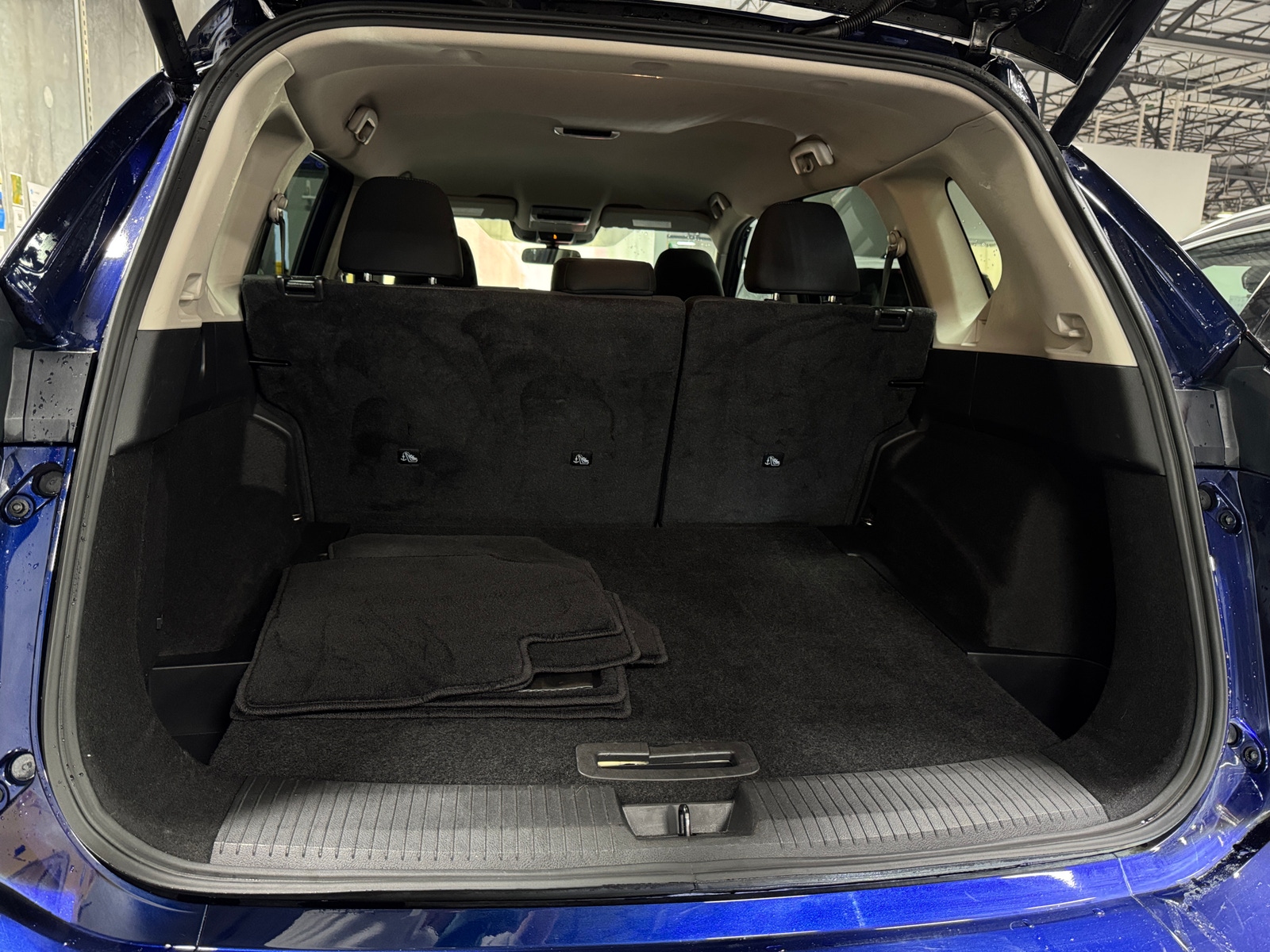 Thumbnail: 2025 Nissan Rogue - 7