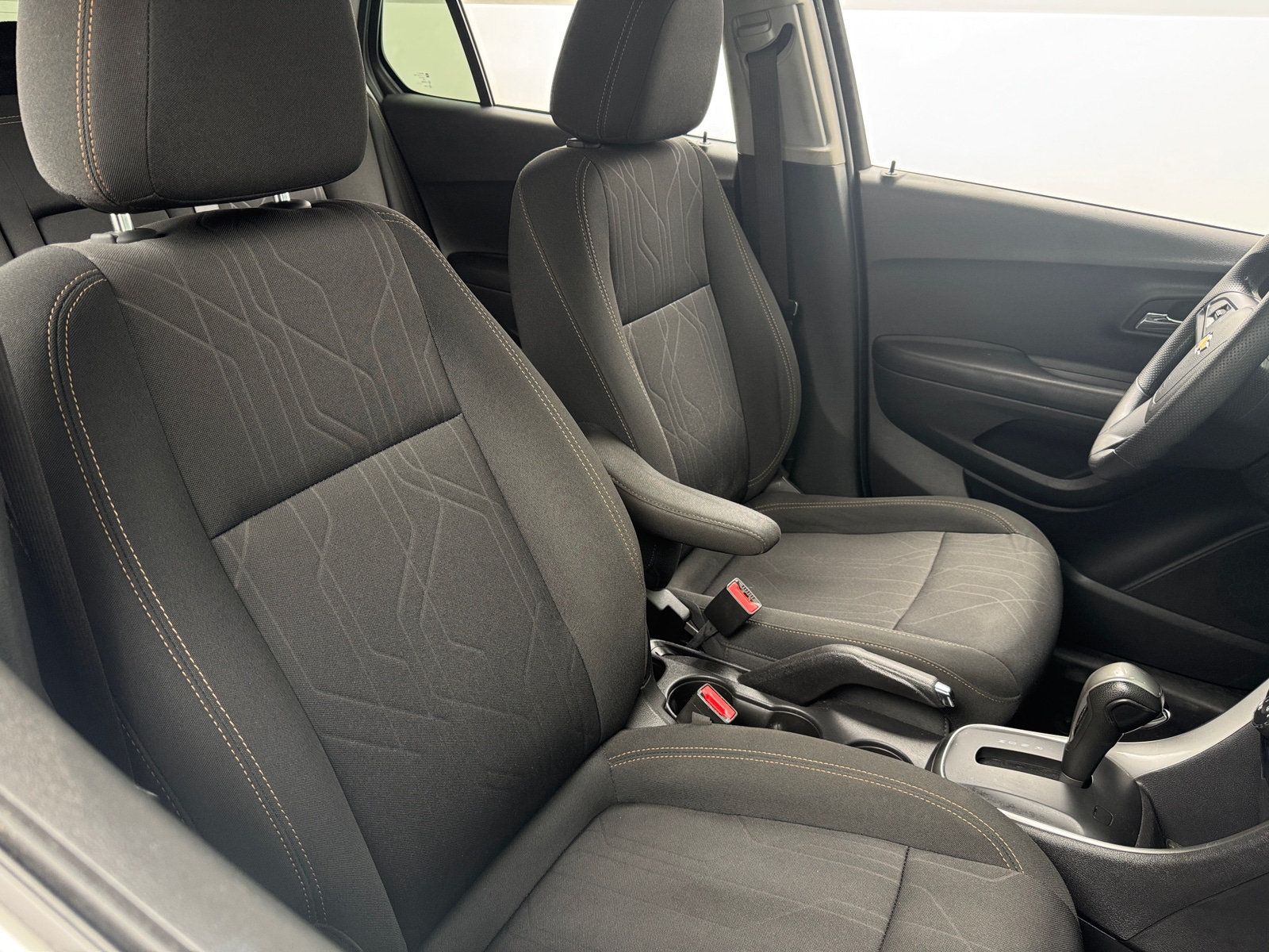 Thumbnail: 2020 Chevrolet Trax - 2