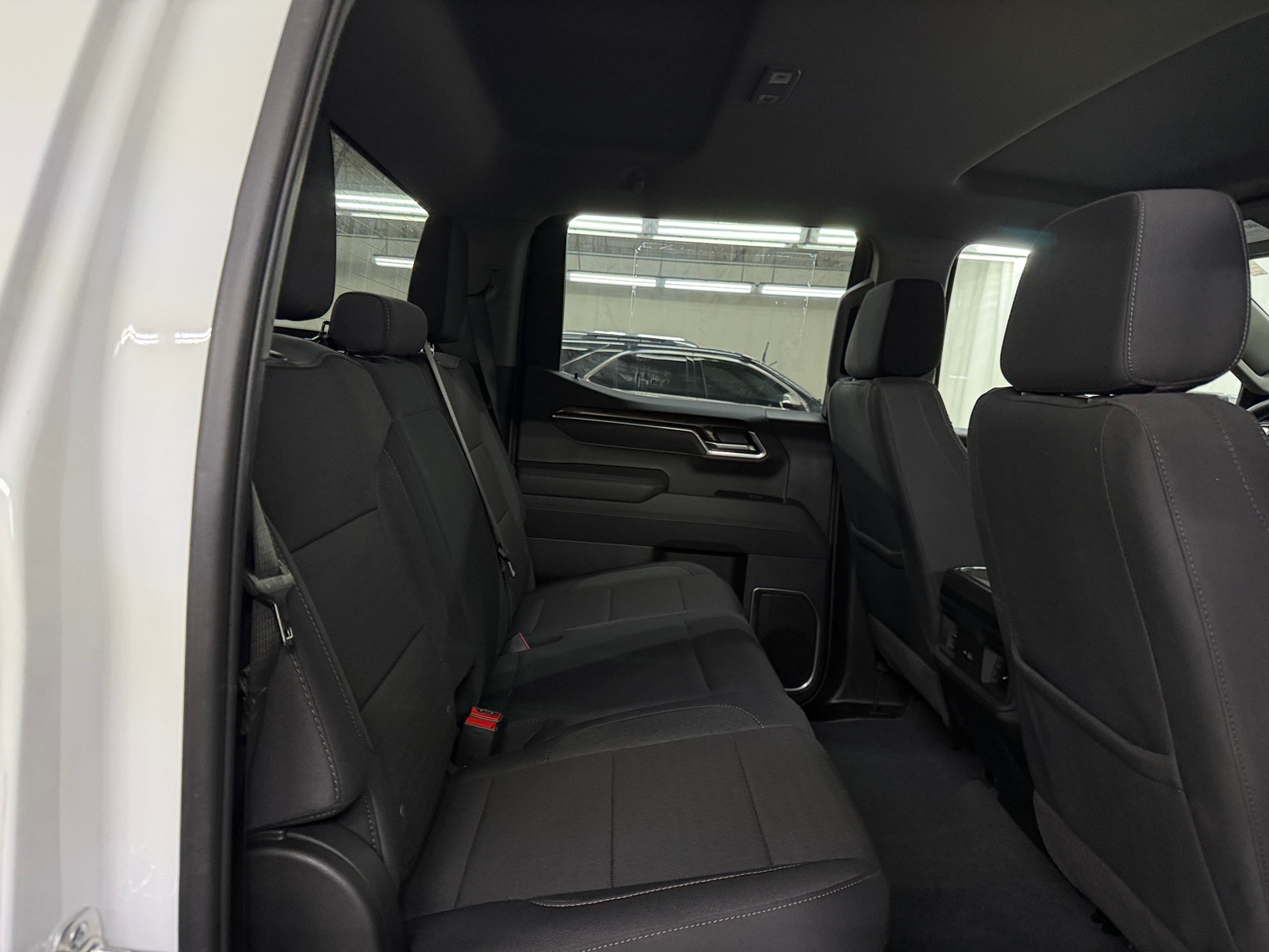 Thumbnail: 2025 Chevrolet Silverado 1500 - 6