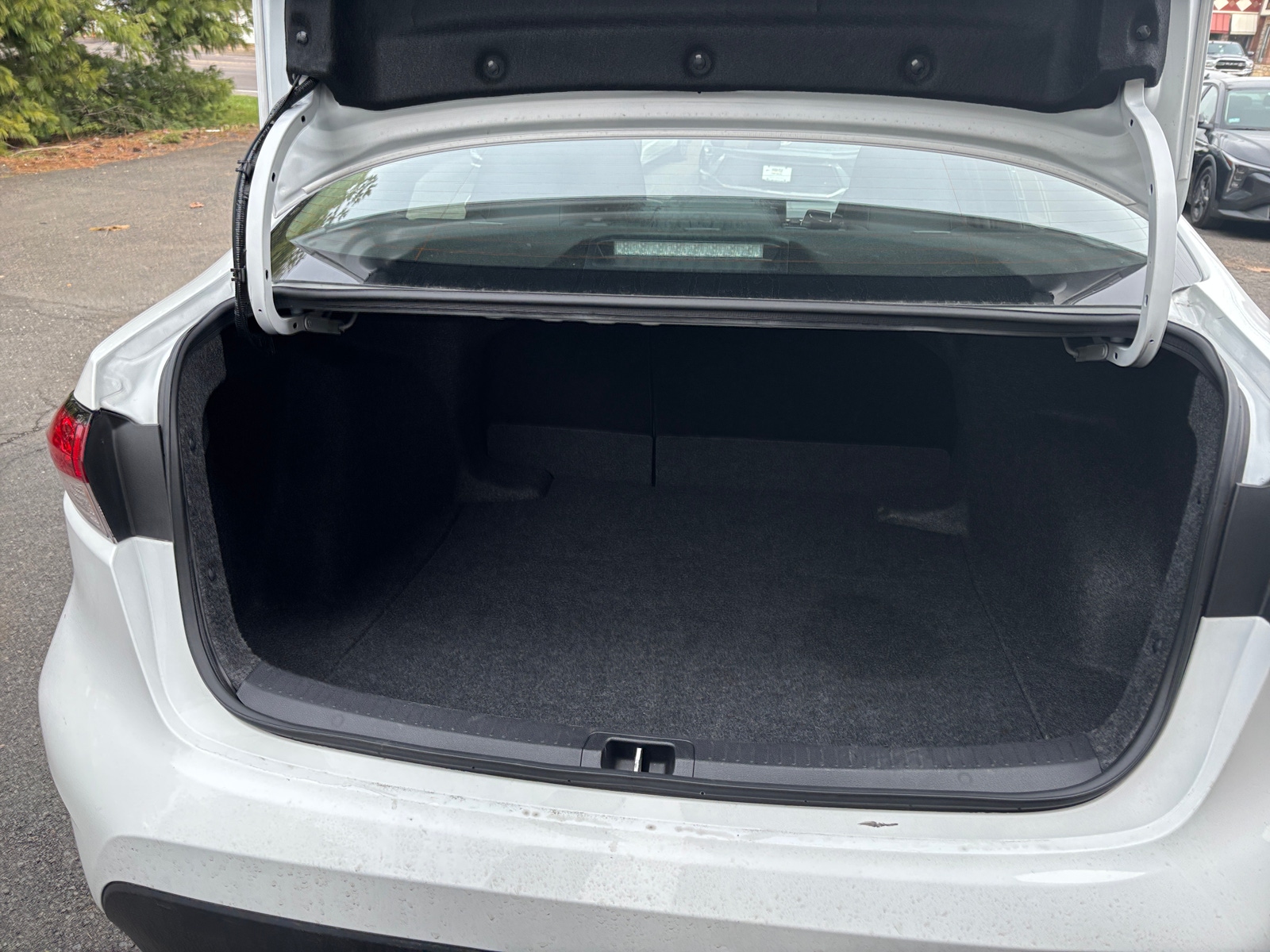 Thumbnail: 2025 Toyota Corolla - 6