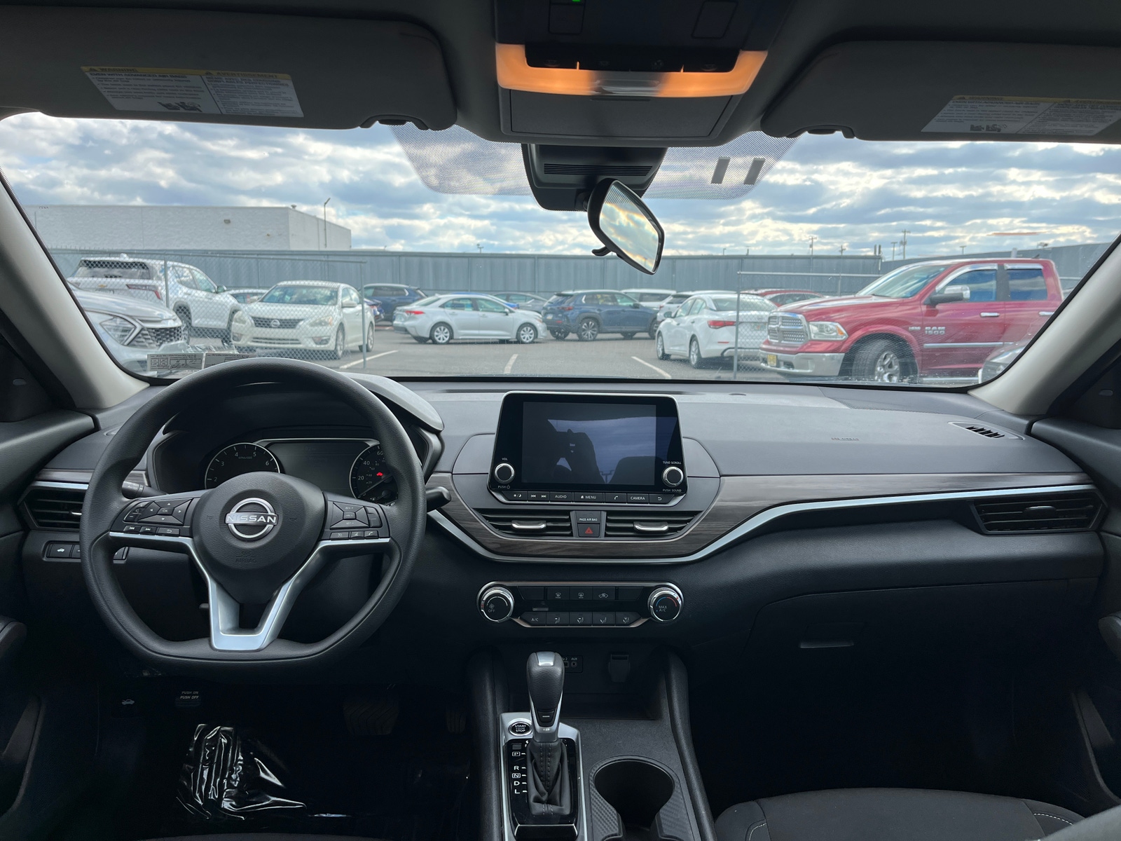 Thumbnail: 2025 Nissan Altima - 3