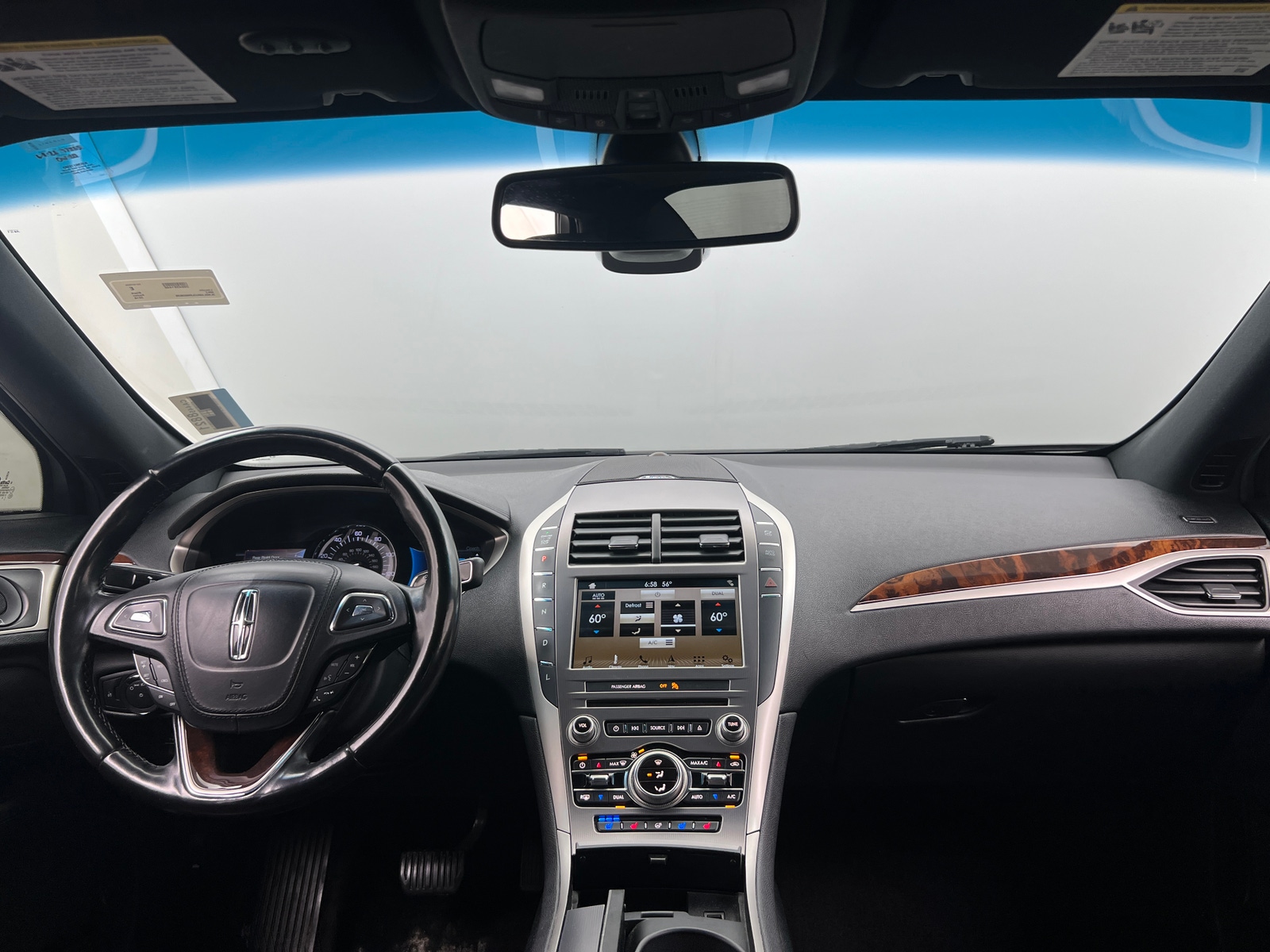 Thumbnail: 2018 Lincoln MKZ - 2