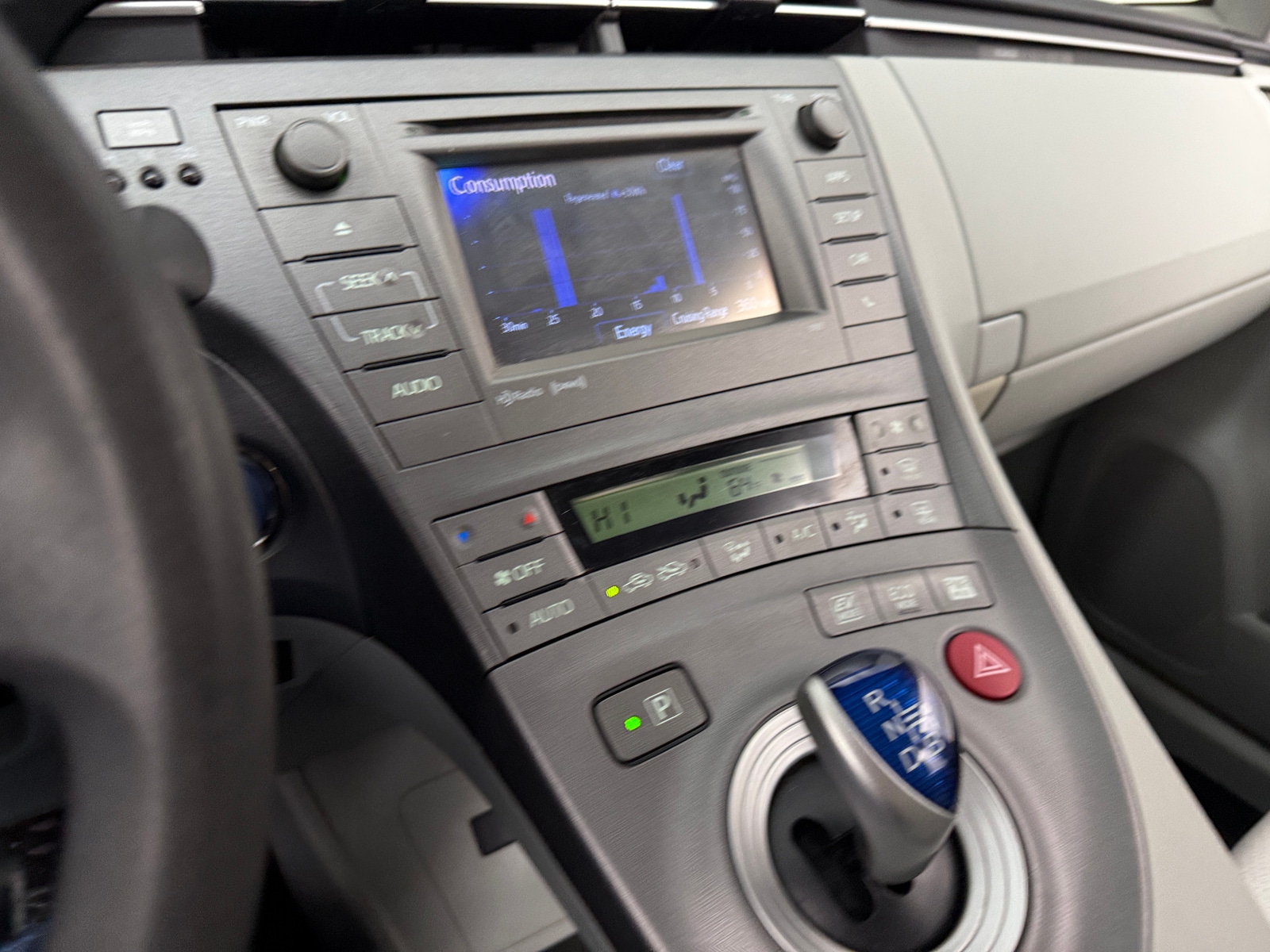 Thumbnail: 2013 Toyota Prius - 4