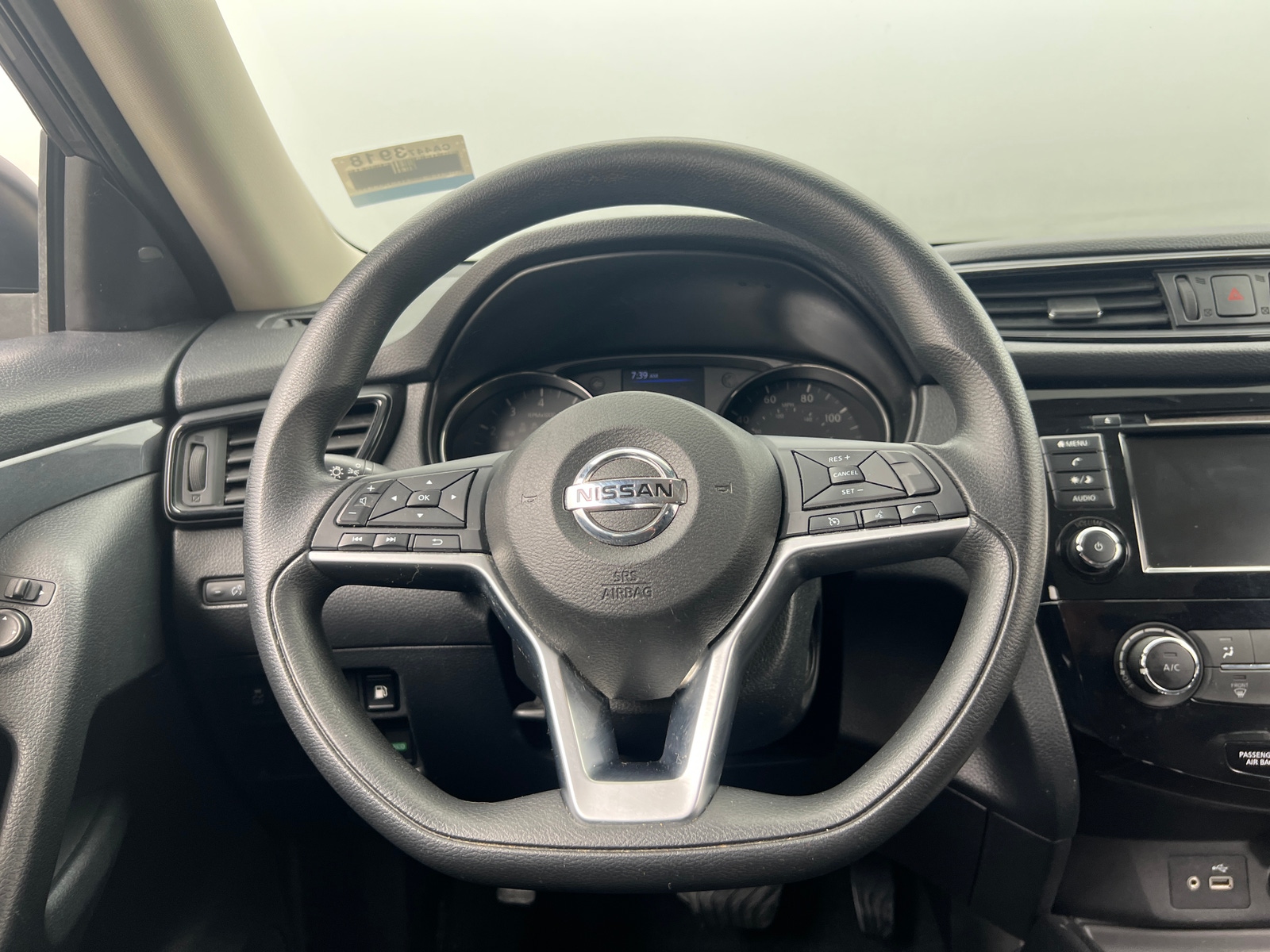 Thumbnail: 2018 Nissan Rogue - 5