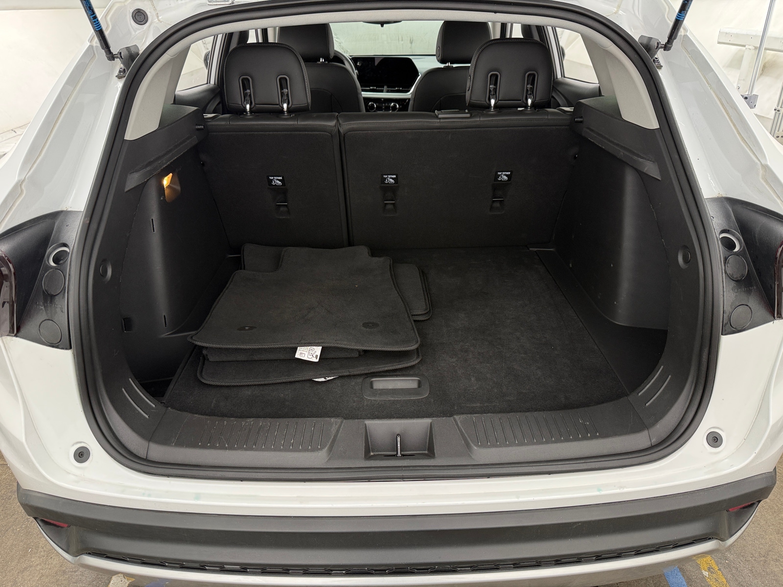 Thumbnail: 2025 Chevrolet Trax - 7