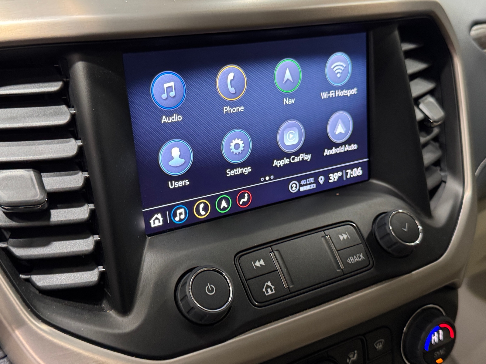 Thumbnail: 2023 GMC Acadia - 3