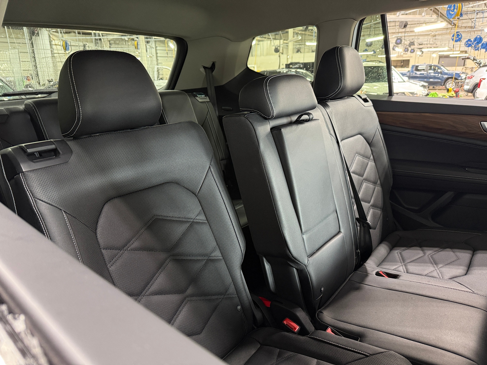 Thumbnail: 2025 Volkswagen Atlas - 5