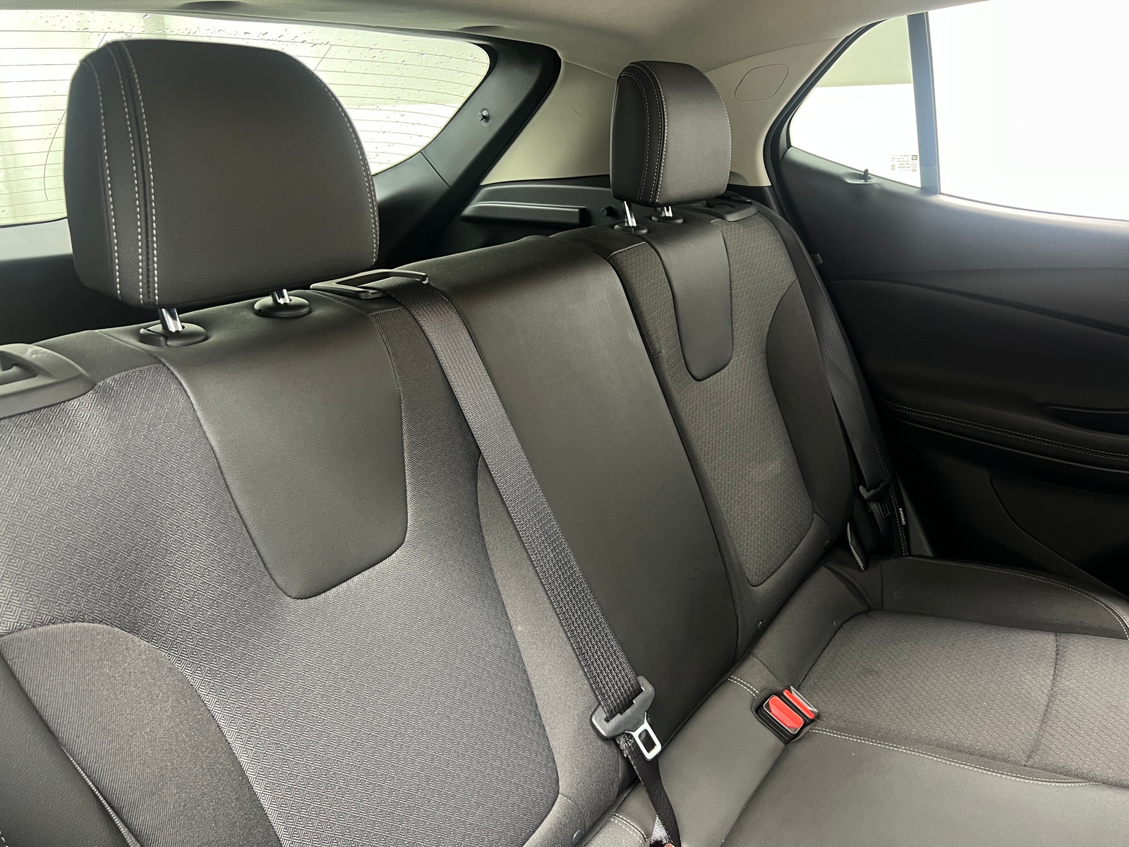 Thumbnail: 2025 Buick Encore GX - 5