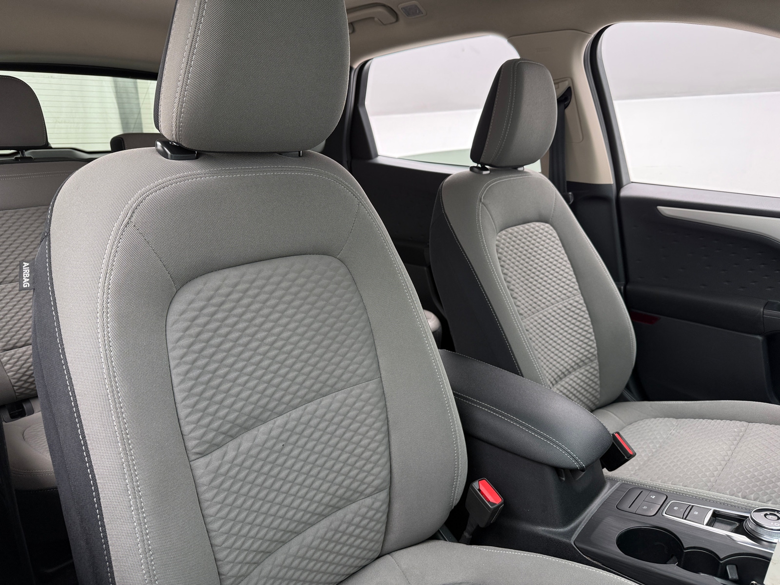 Thumbnail: 2020 Ford Escape - 2