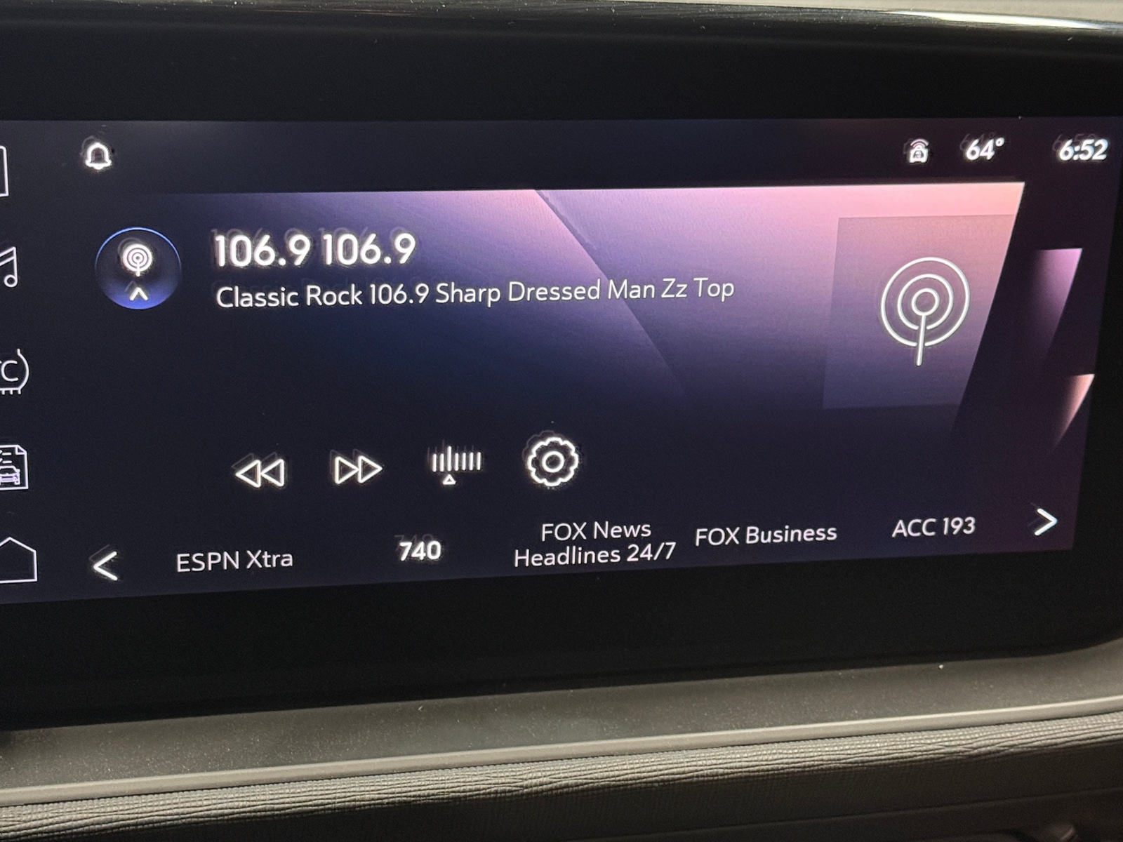 Thumbnail: 2025 Buick Envista - 4