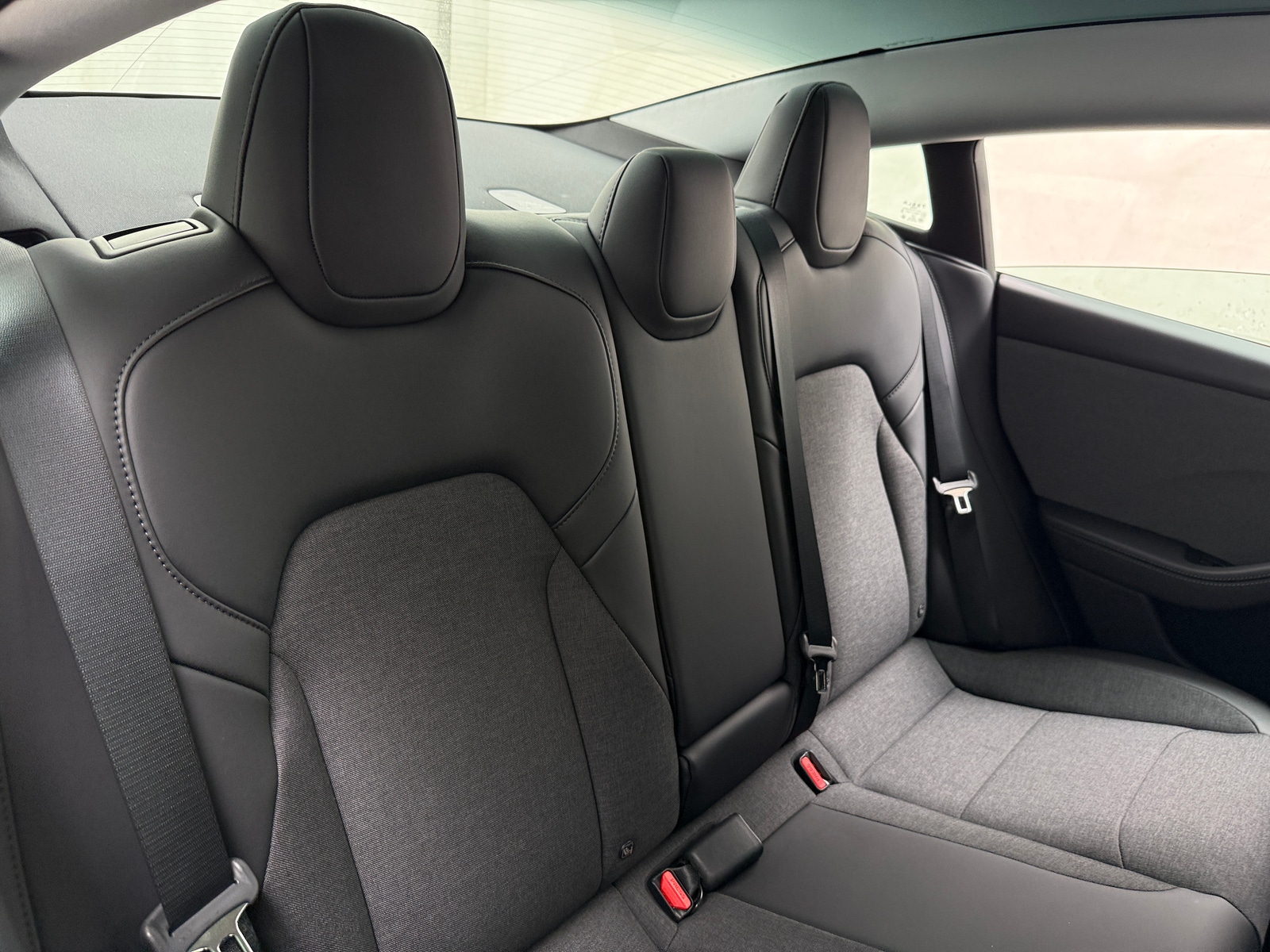 Thumbnail: 2025 Tesla Model 3 - 6