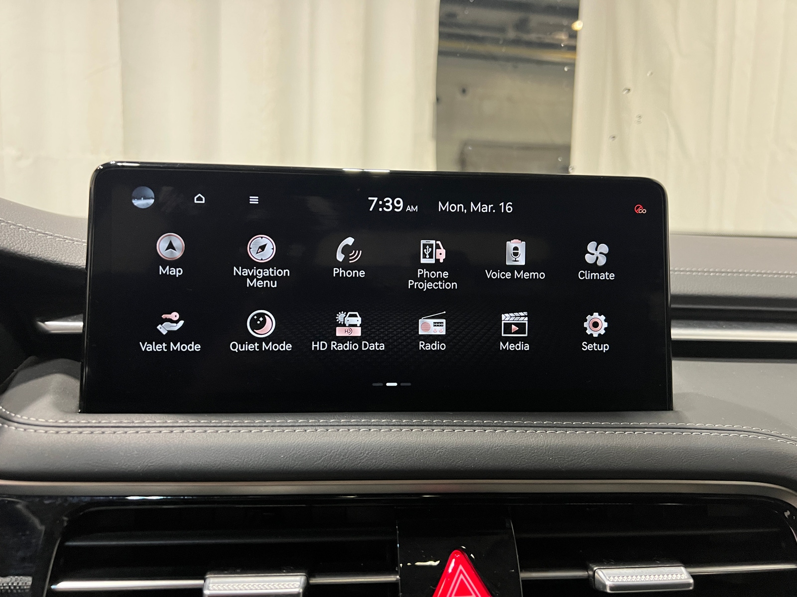 Thumbnail: 2025 Genesis G70 - 3