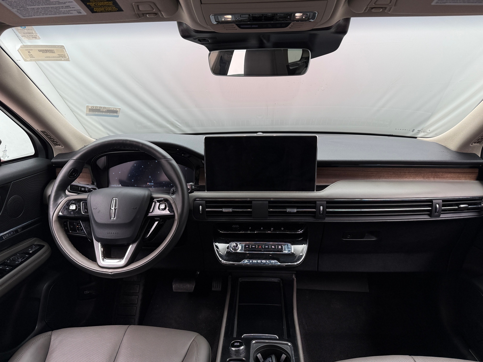 Thumbnail: 2025 Lincoln Corsair - 2