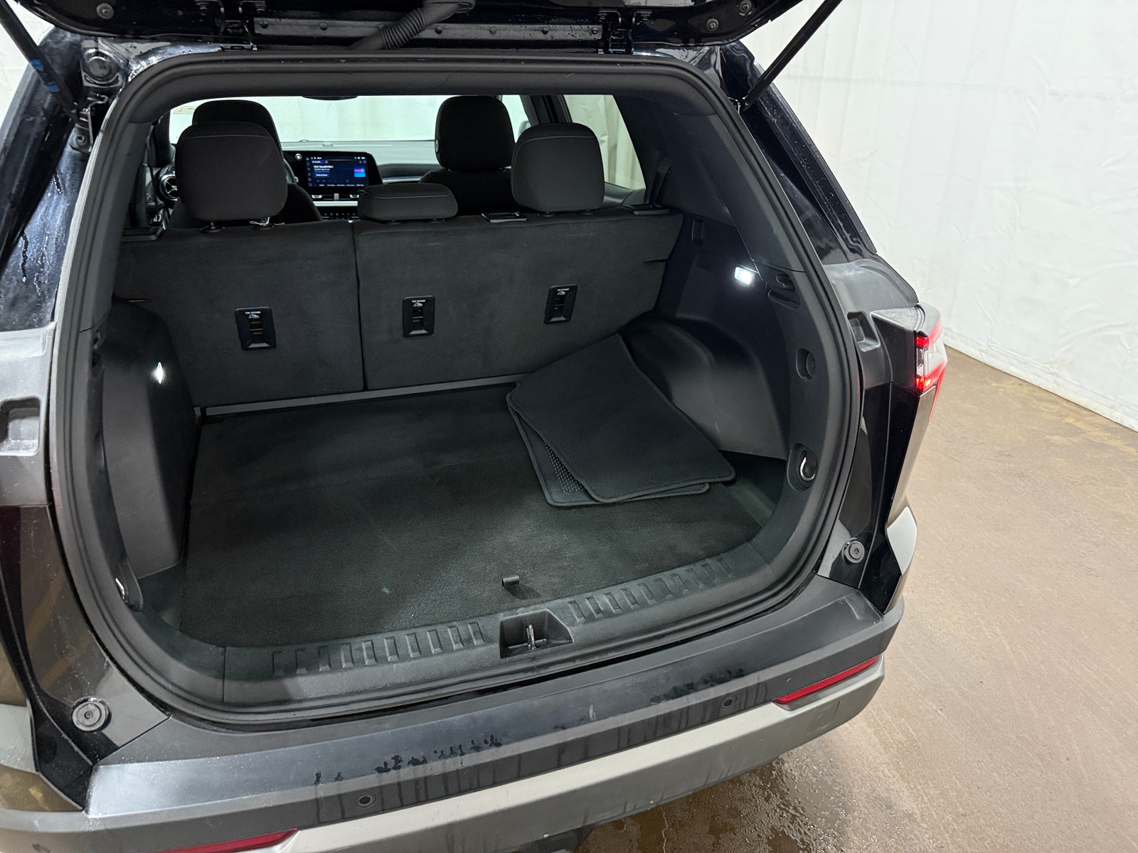 Thumbnail: 2025 Chevrolet Equinox - 7