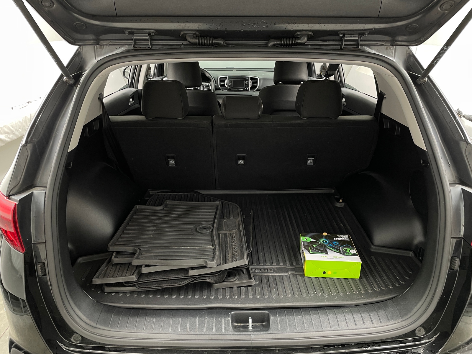 Thumbnail: 2018 Kia Sportage - 7