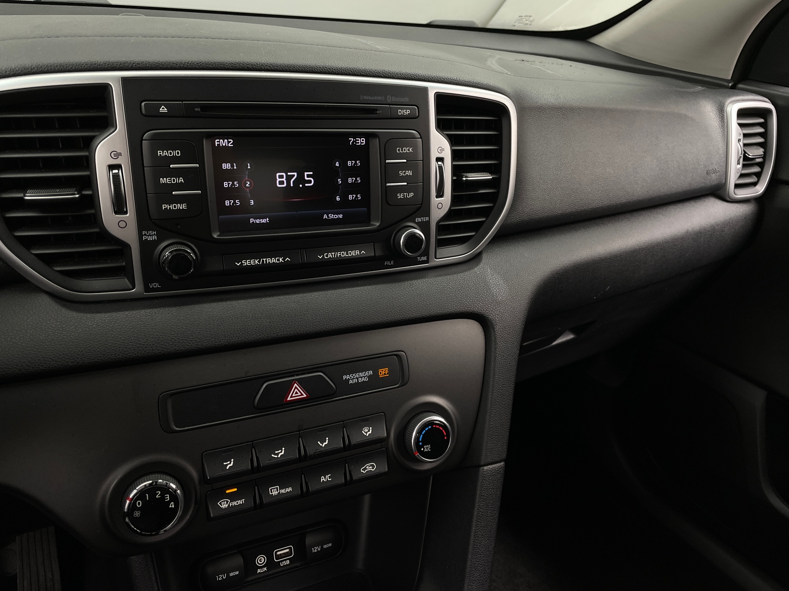 Thumbnail: 2018 Kia Sportage - 4