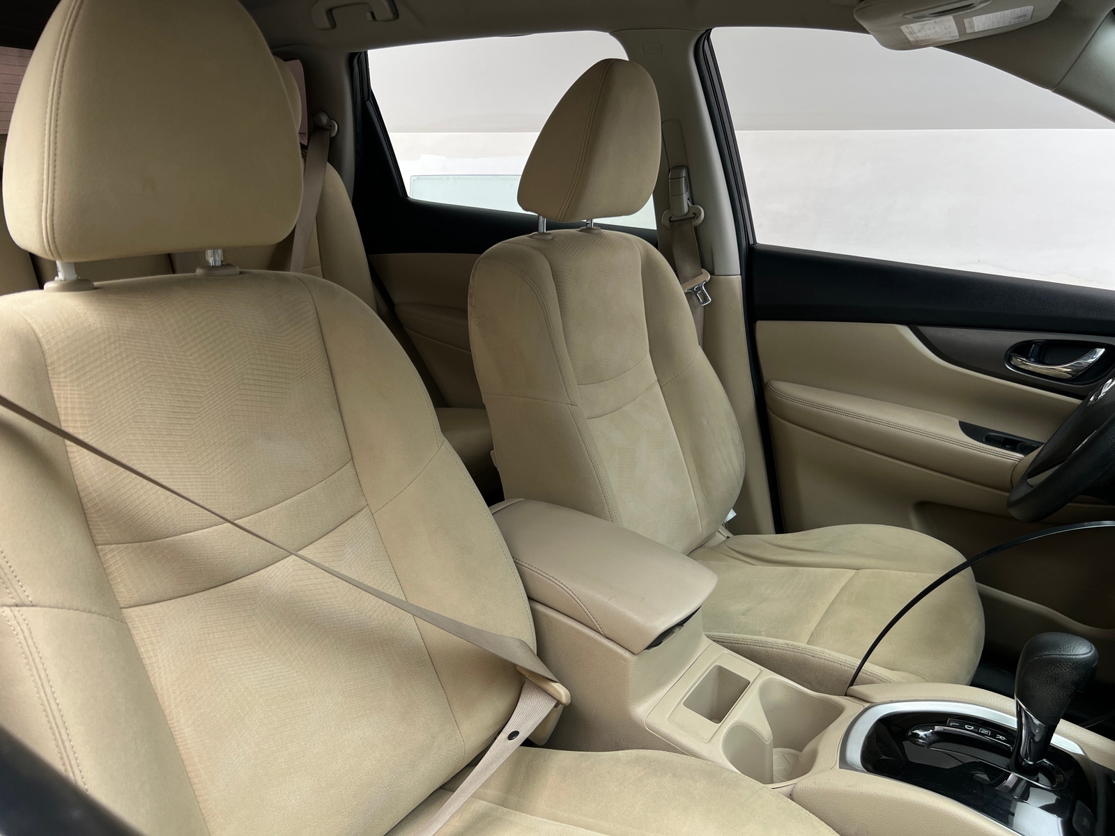 Thumbnail: 2016 Nissan Rogue - 2