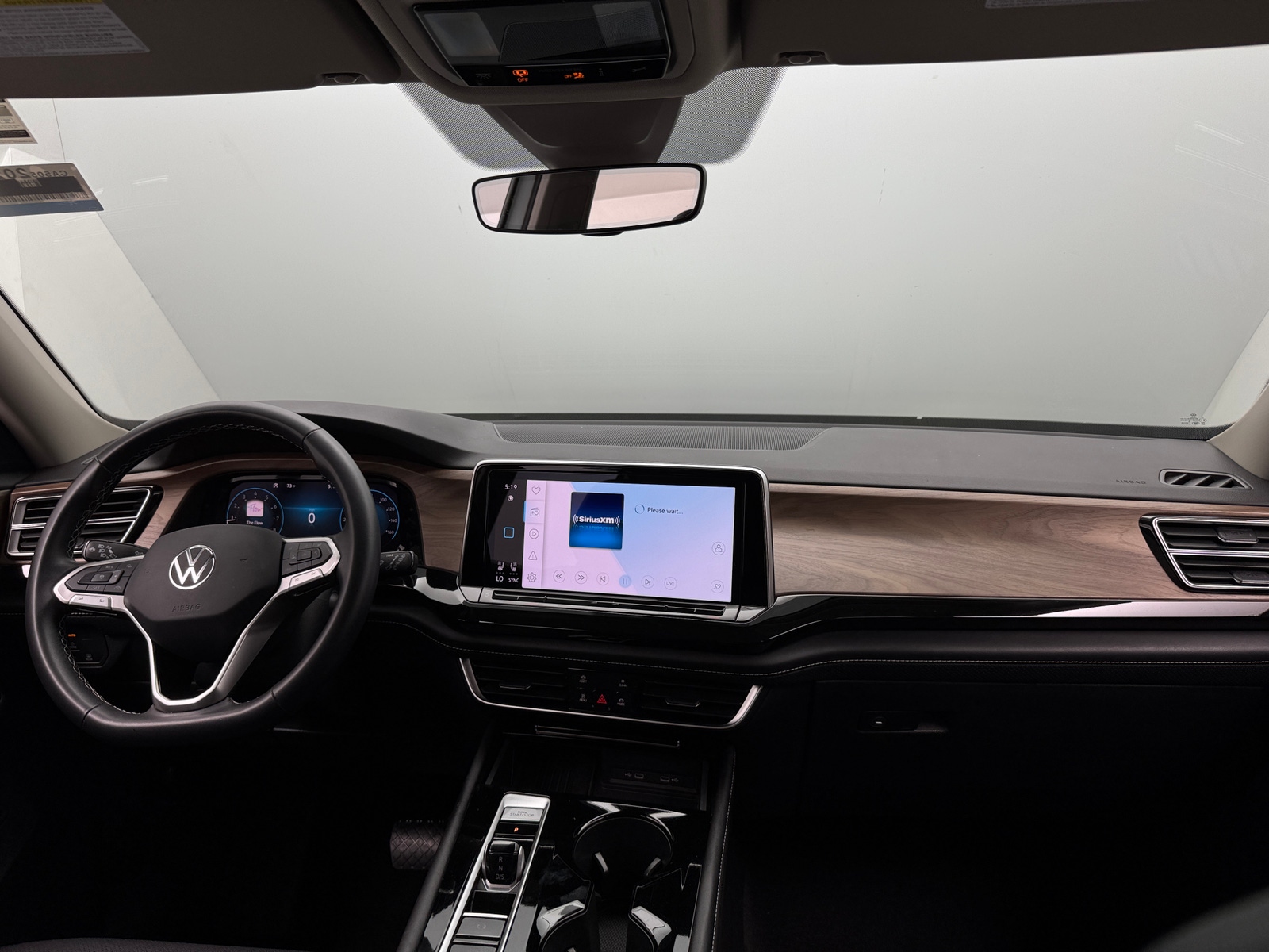 Thumbnail: 2025 Volkswagen Atlas - 2