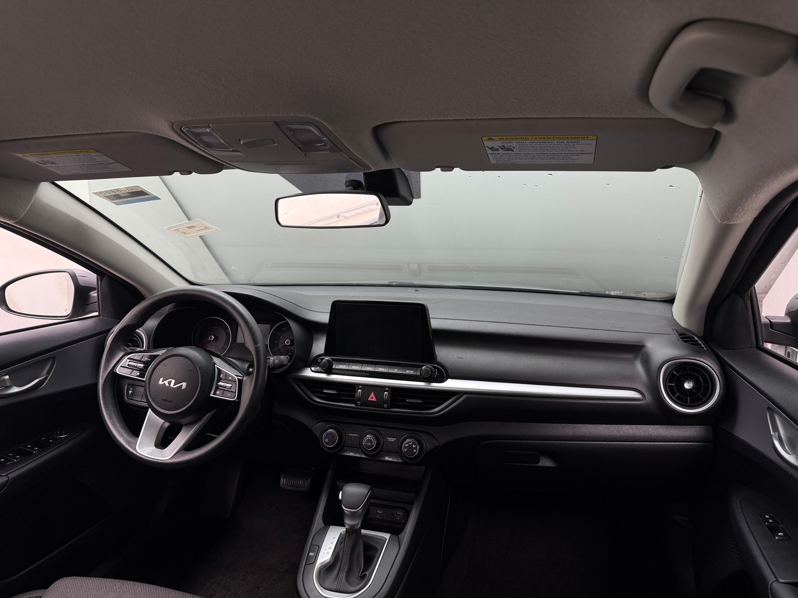 Thumbnail: 2024 Kia Forte - 3