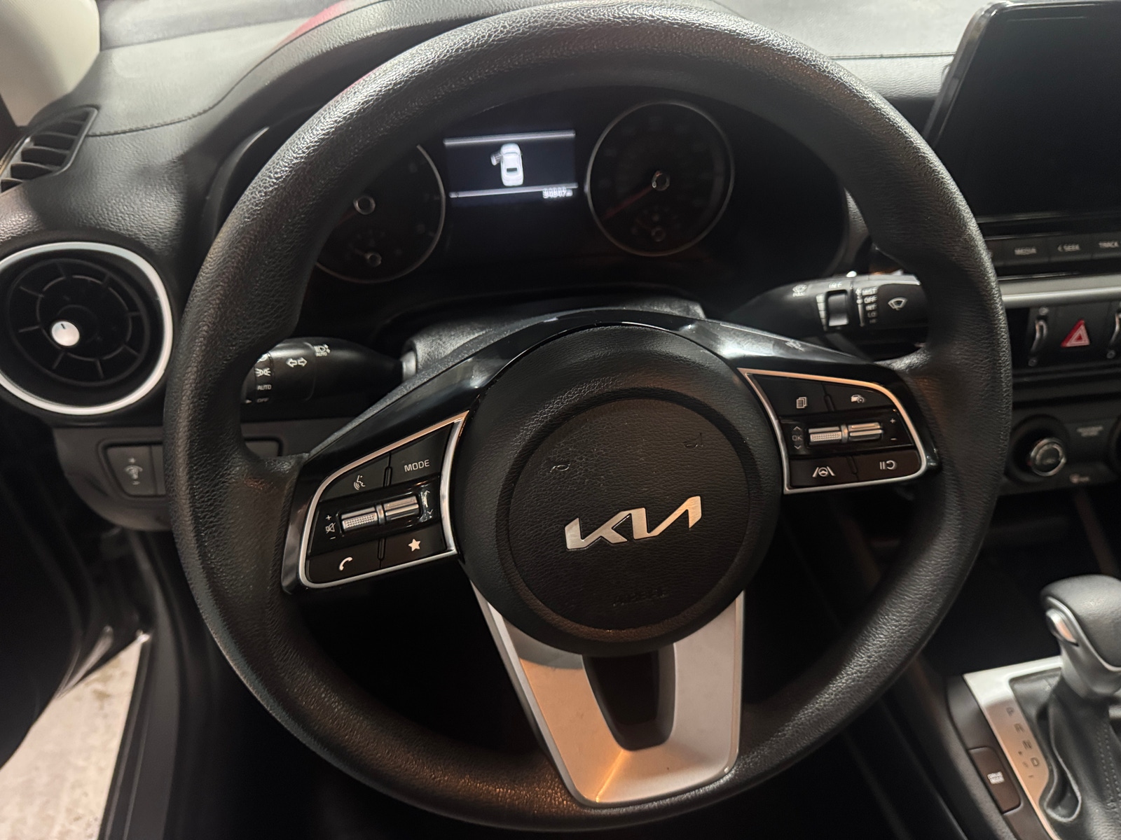 Thumbnail: 2024 Kia Forte - 5