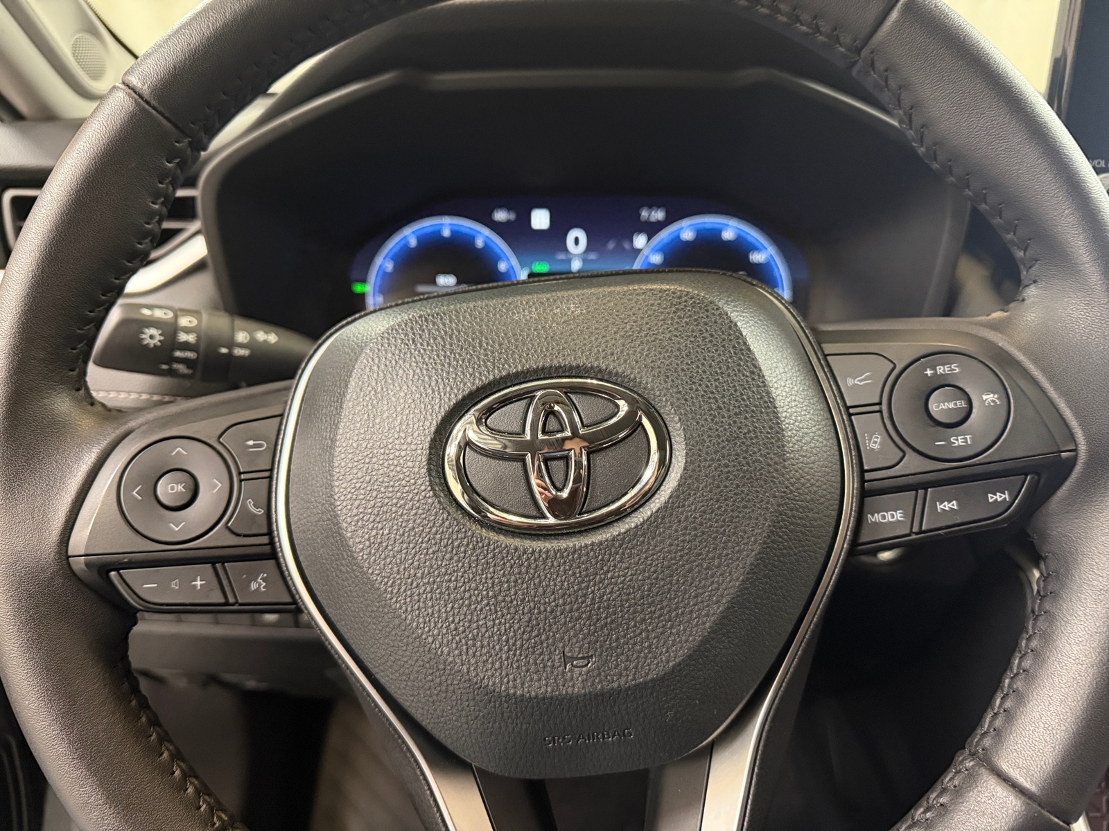 Thumbnail: 2025 Toyota RAV4 - 4