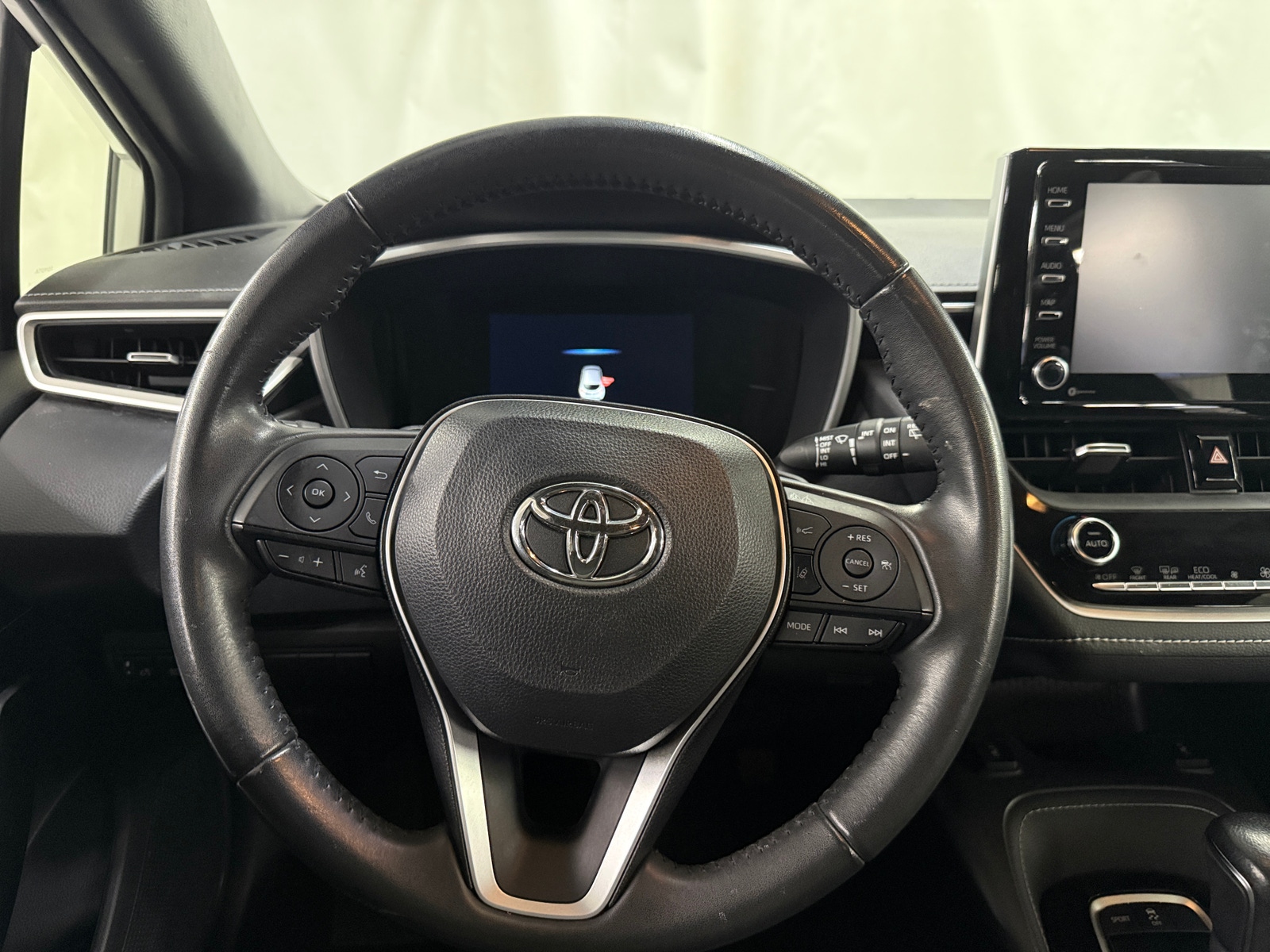 Thumbnail: 2022 Toyota Corolla - 5