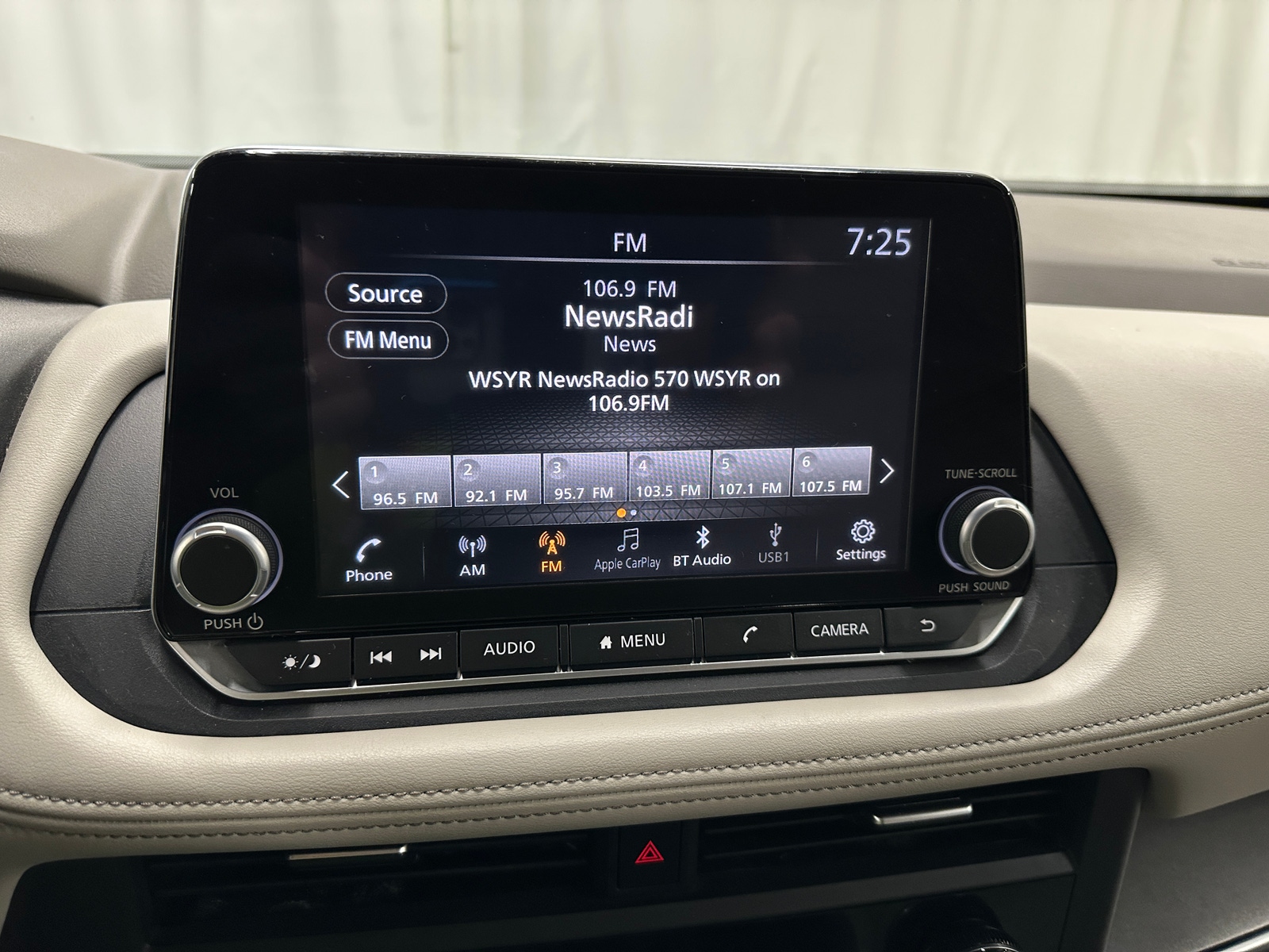 Thumbnail: 2025 Nissan Rogue - 4