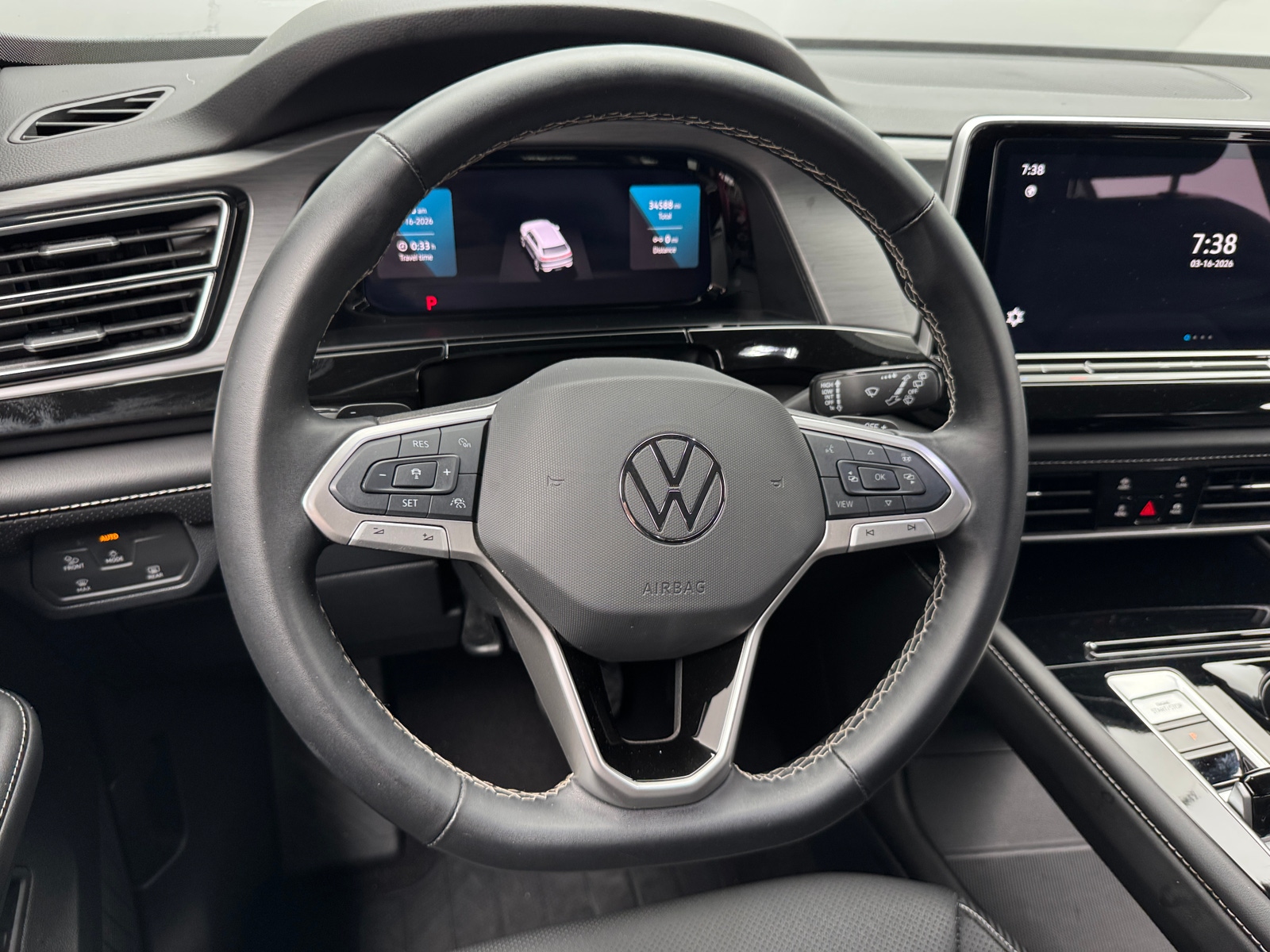 Thumbnail: 2025 Volkswagen Atlas - 4