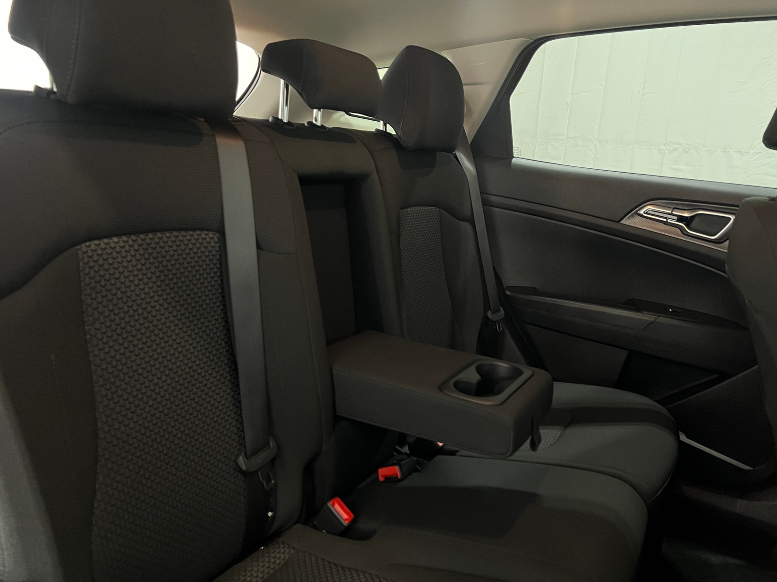 Thumbnail: 2025 Kia Sportage - 6