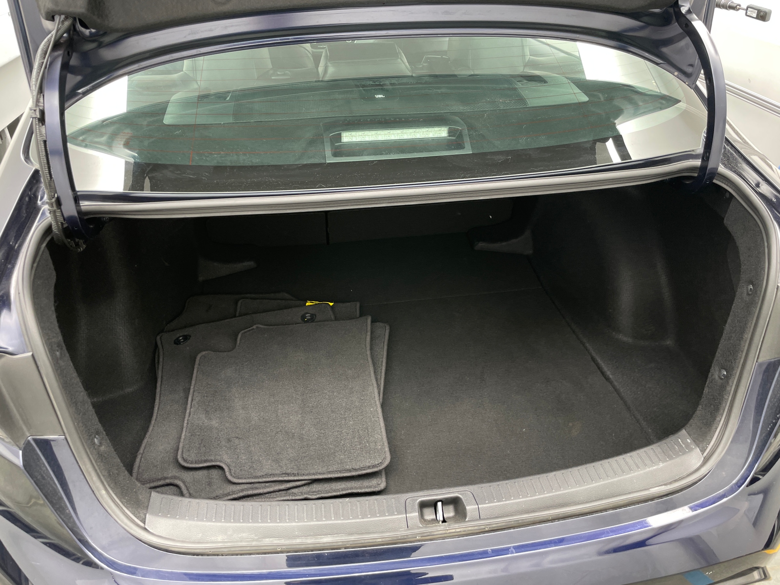 Thumbnail: 2023 Toyota Corolla - 7