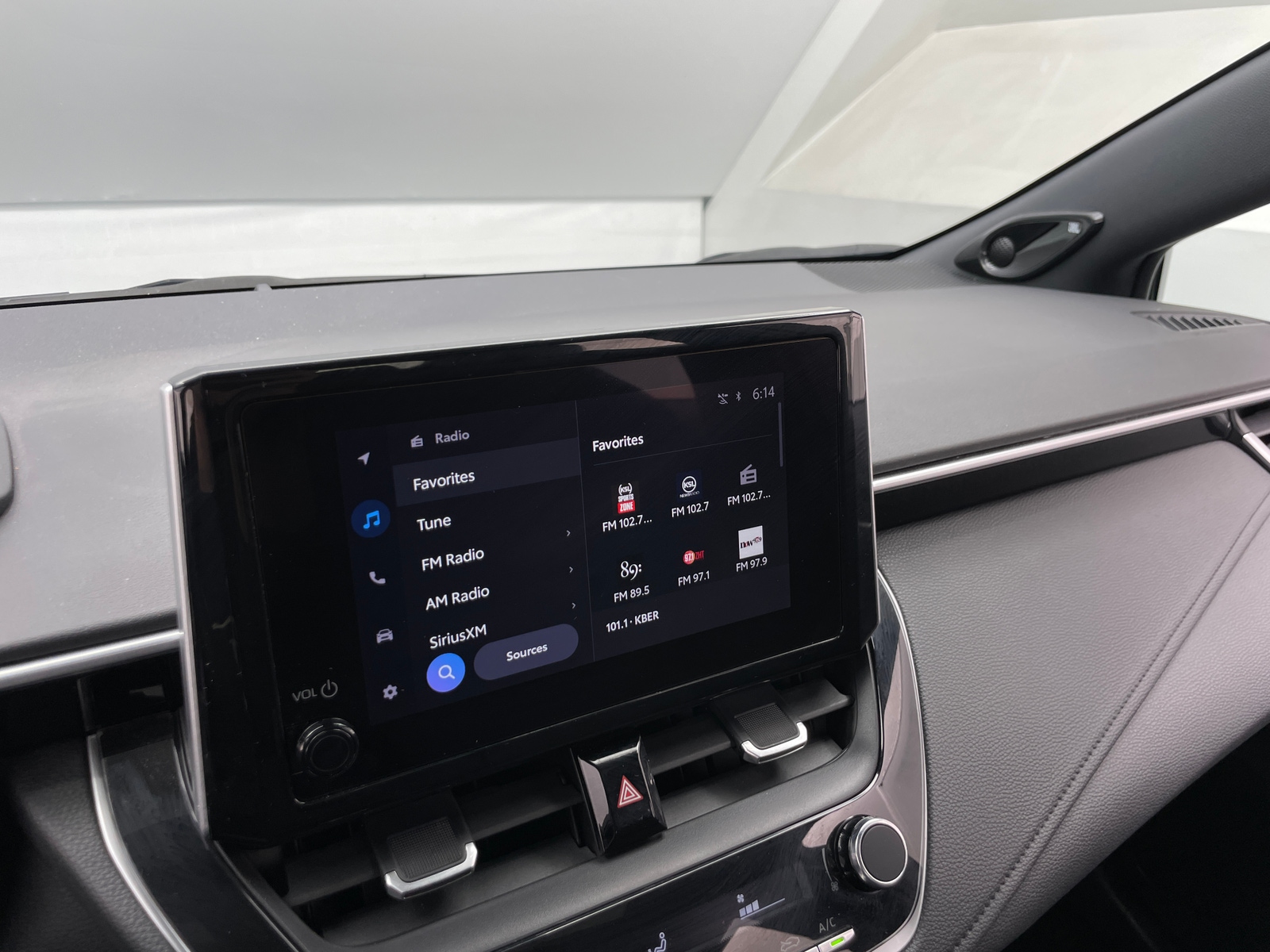 Thumbnail: 2023 Toyota Corolla - 4