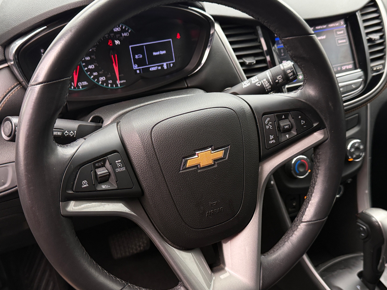 Thumbnail: 2020 Chevrolet Trax - 5