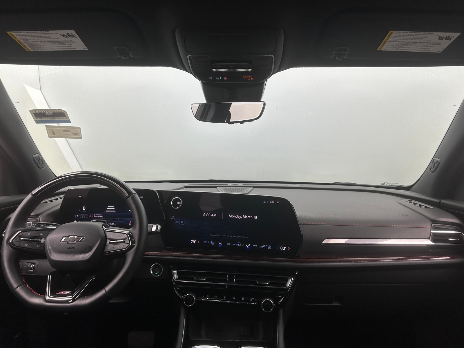 Thumbnail: 2025 Chevrolet Traverse - 2