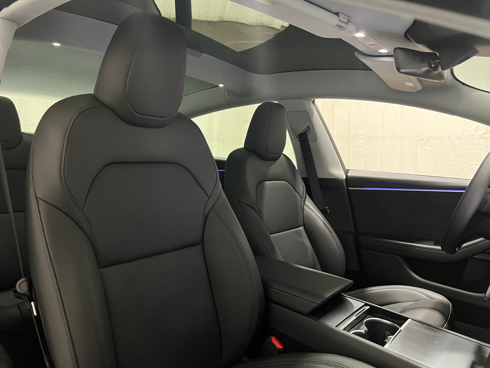 Thumbnail: 2025 Tesla Model 3 - 2