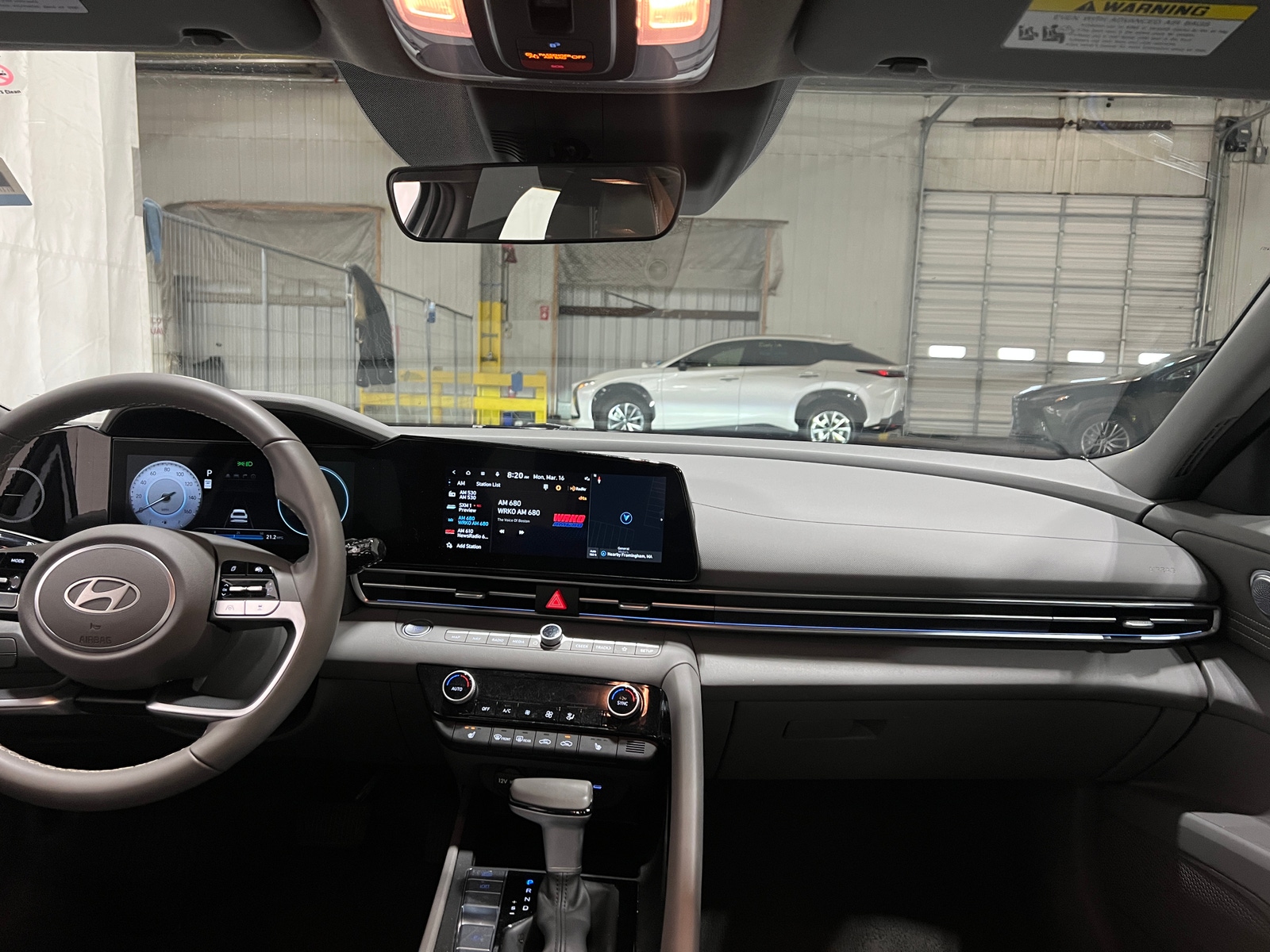 Thumbnail: 2025 Hyundai Elantra - 3