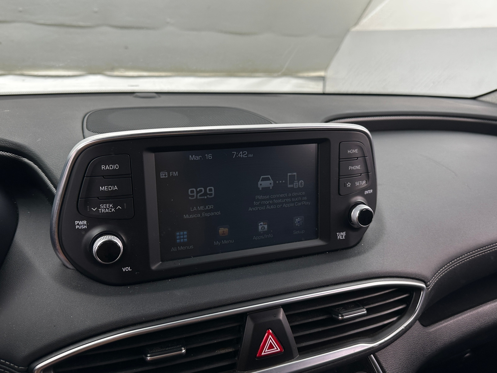 Thumbnail: 2019 Hyundai Santa Fe - 3